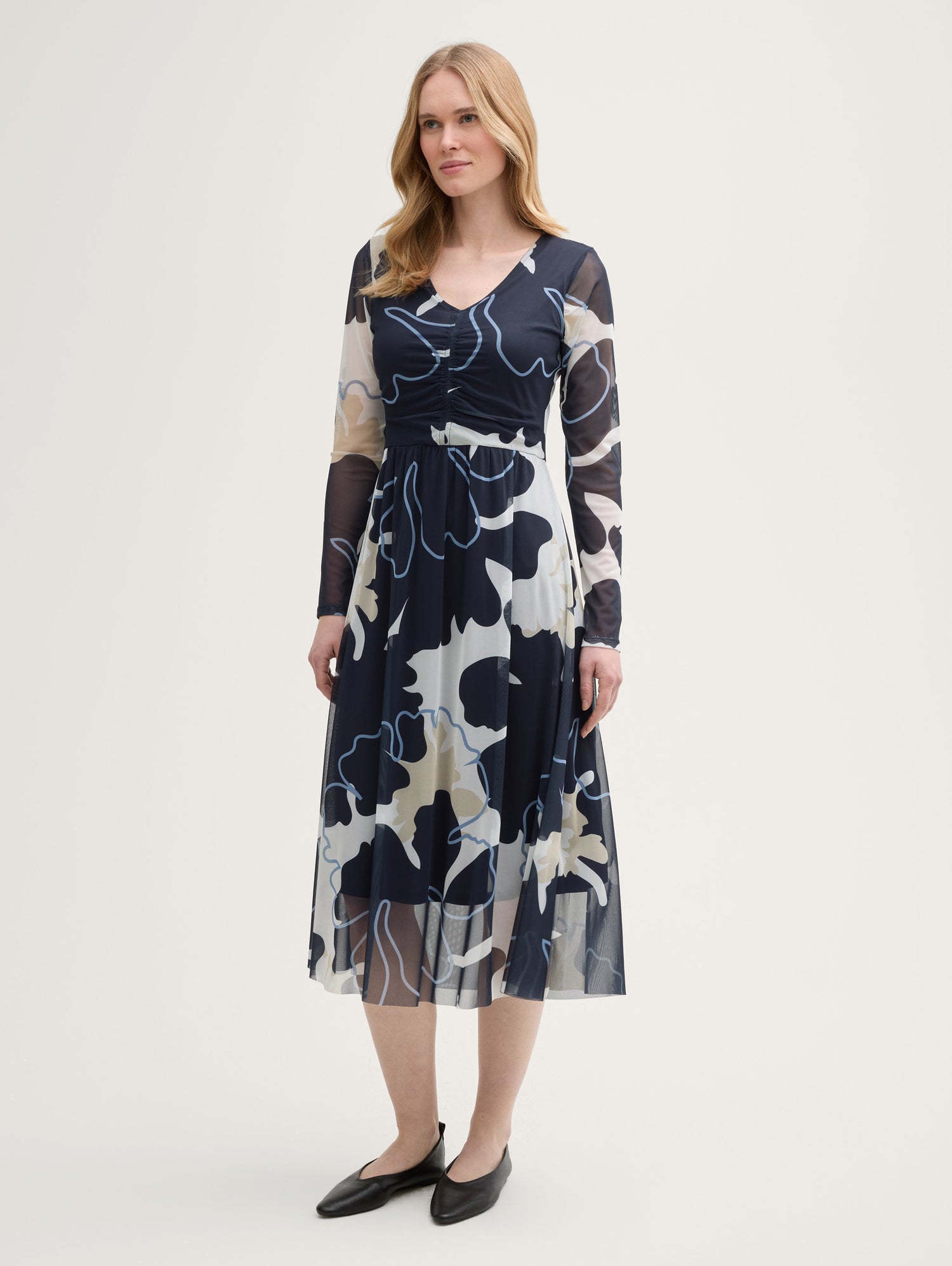 Tom Tailor_Midi Mesh Dress with Ruffles_1045308_37124_02