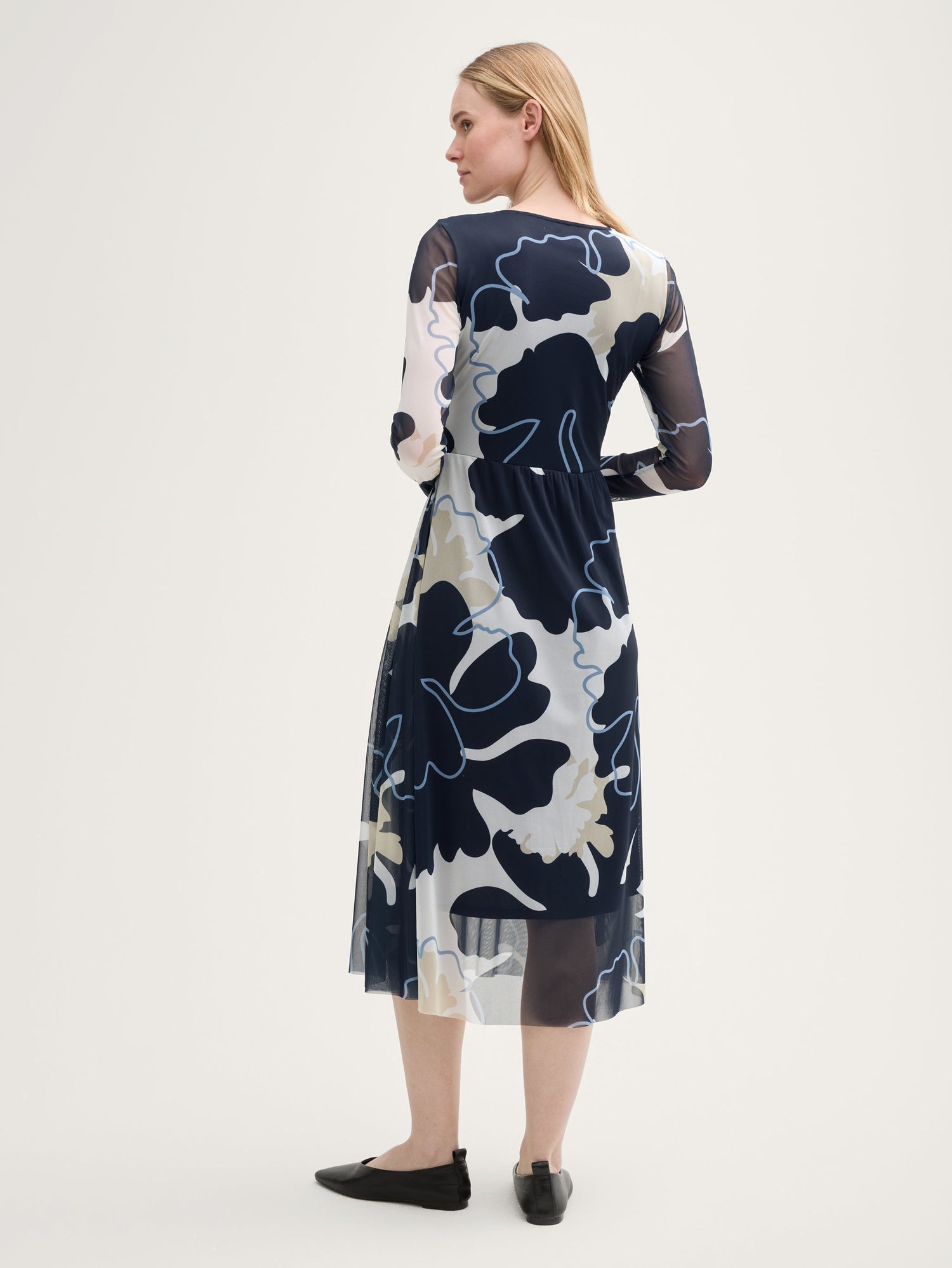 Tom Tailor_Midi Mesh Dress with Ruffles_1045308_37124_03