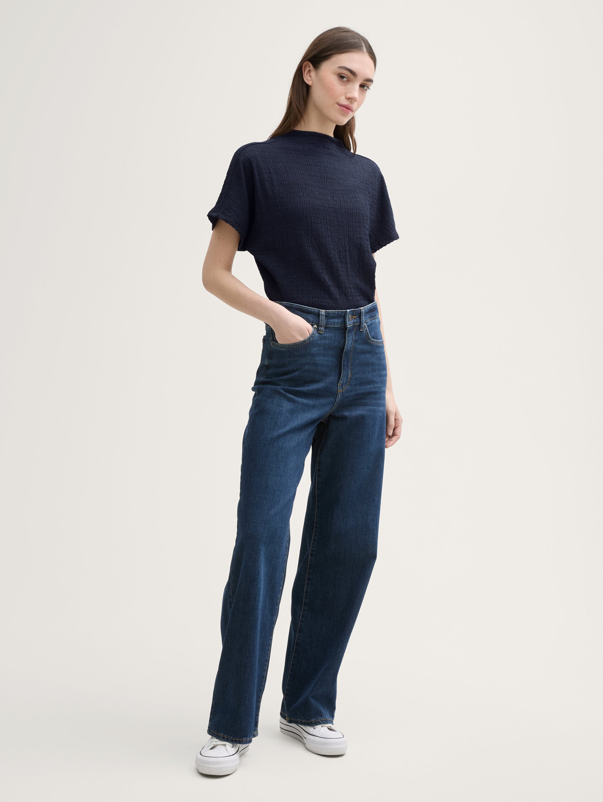 Tom Tailor_T-Shirt with Batwing Sleeves_1045442_10668_02
