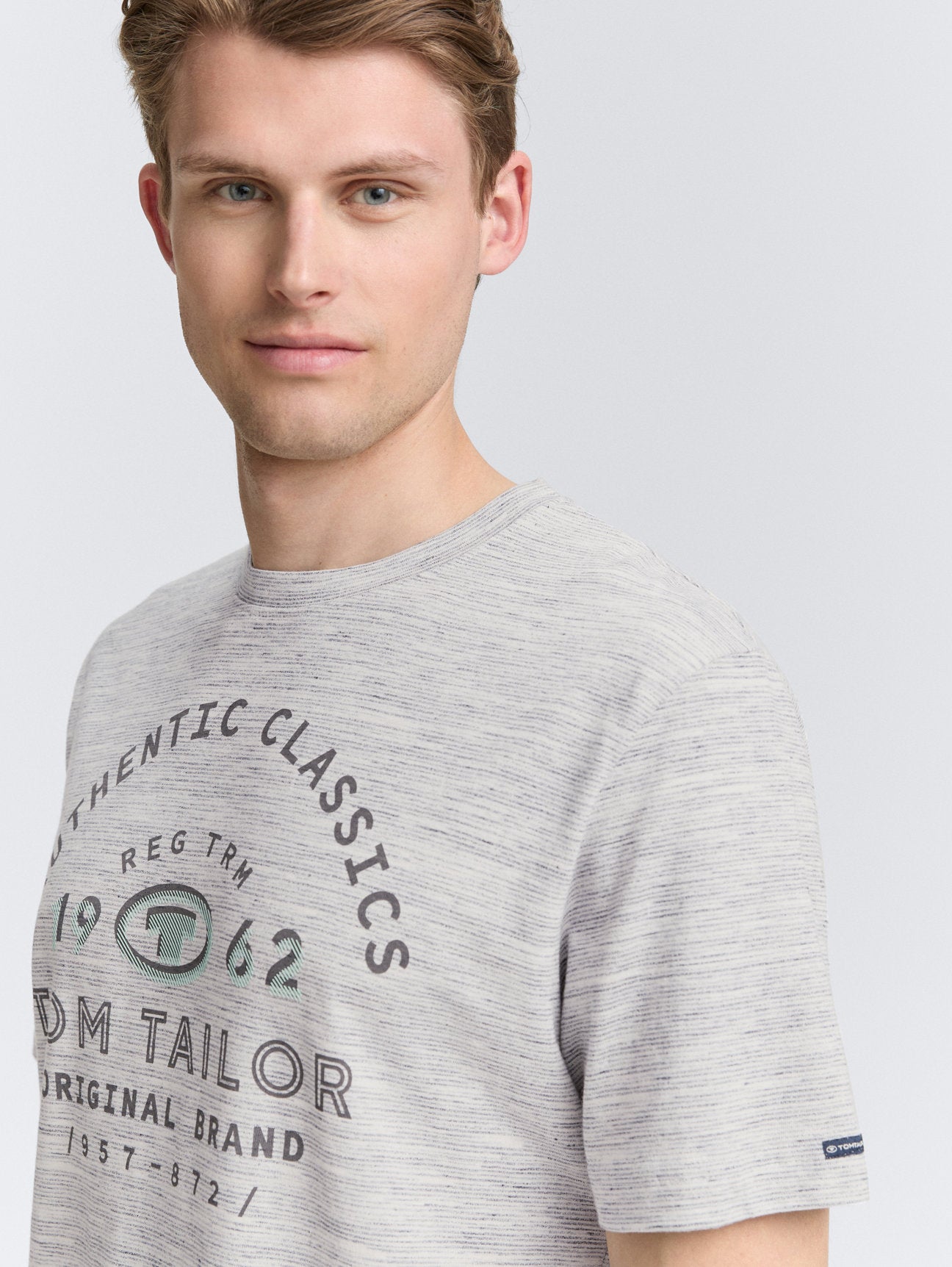 Tom Tailor_T-Shirt with Logo Print_1045625_37301_04