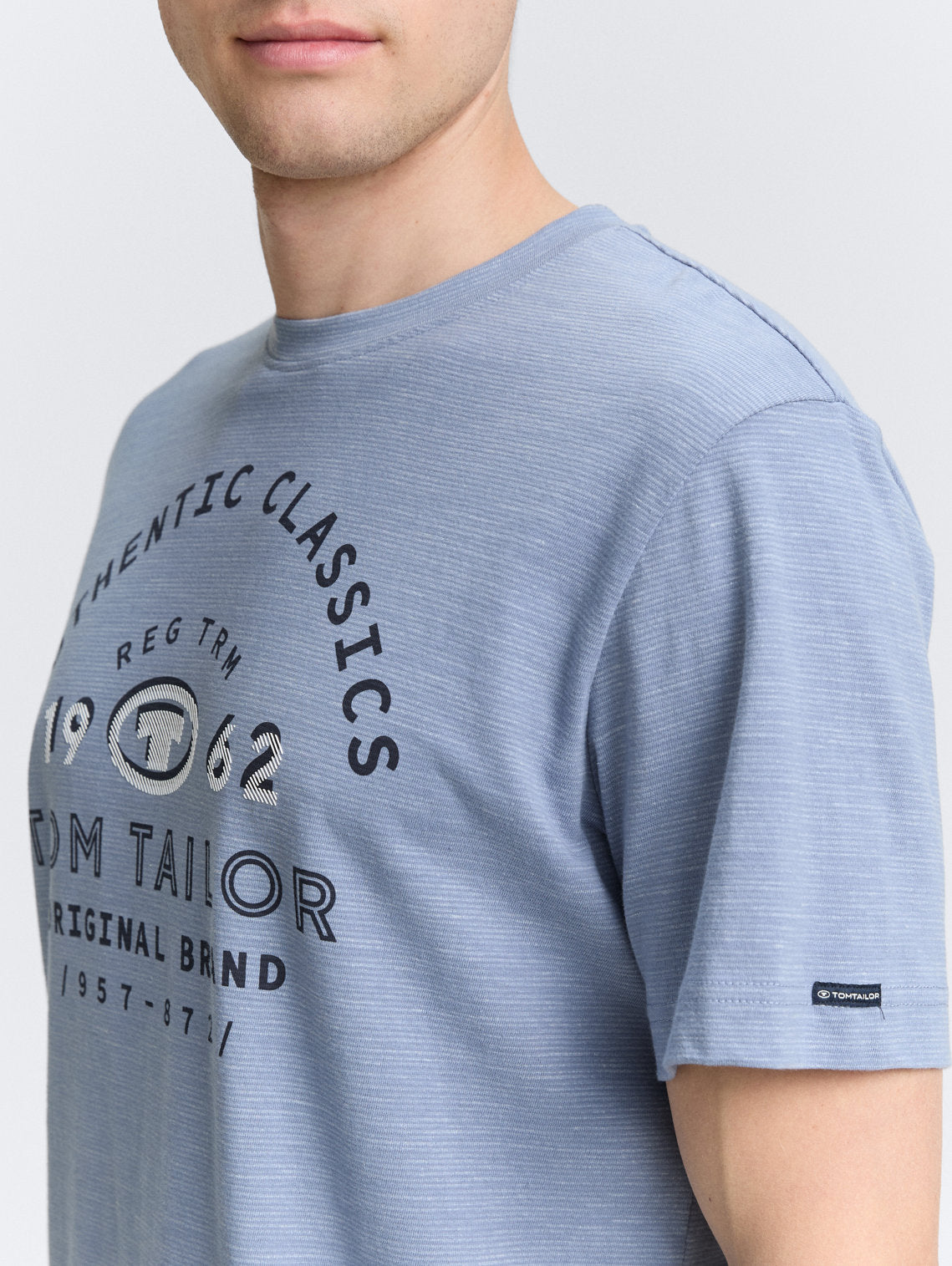 Tom Tailor_T-Shirt with Logo Print_1045625_37679_04