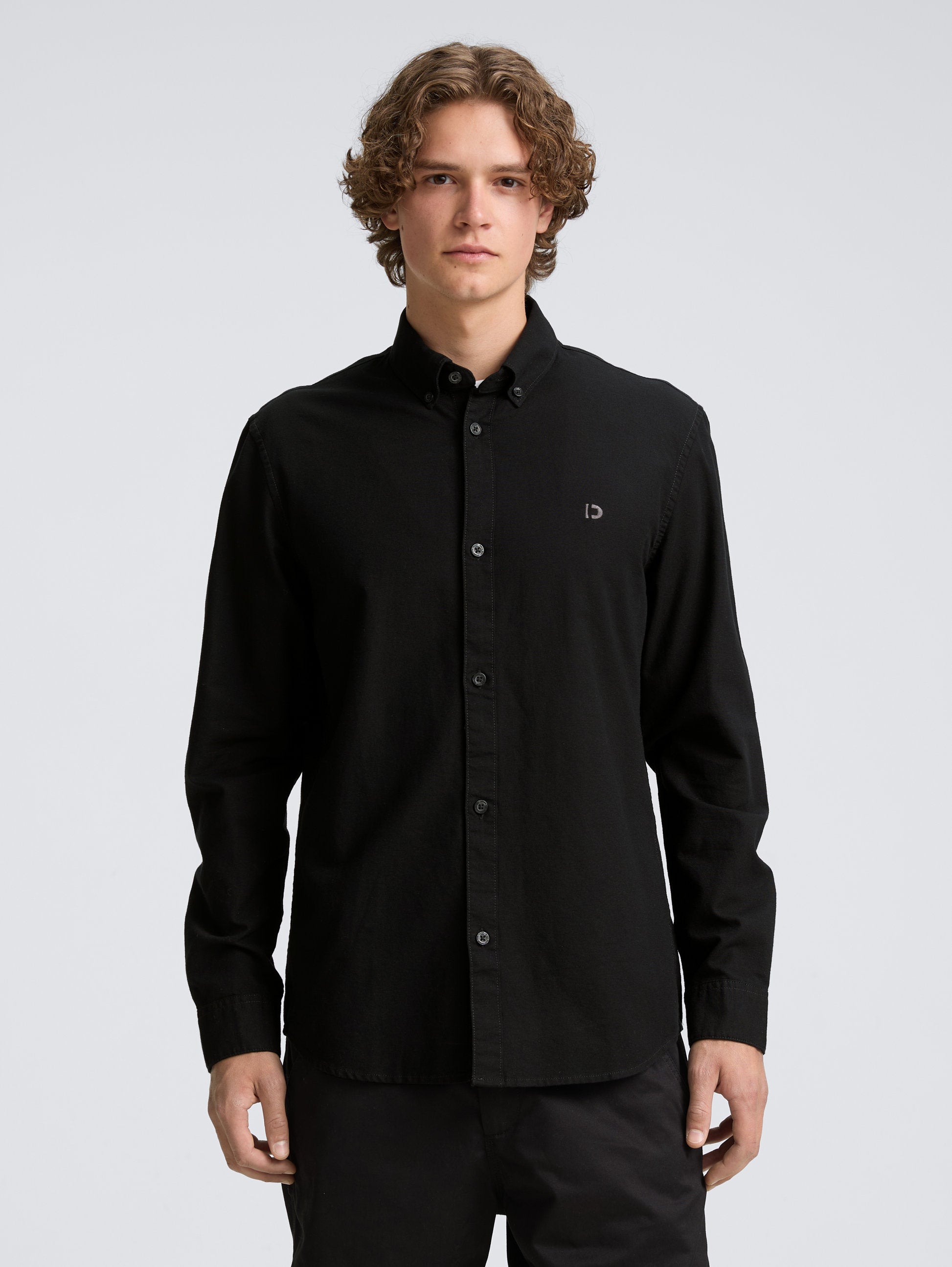 Tom Tailor_Oxford Shirt with Logo Embroidery_1045930_29999_01