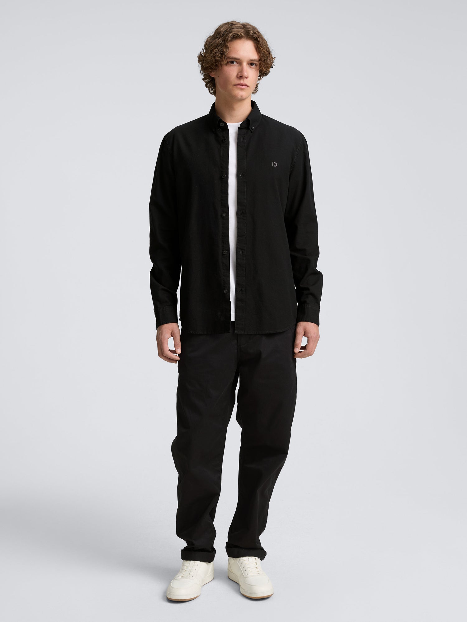 Tom Tailor_Oxford Shirt with Logo Embroidery_1045930_29999_02