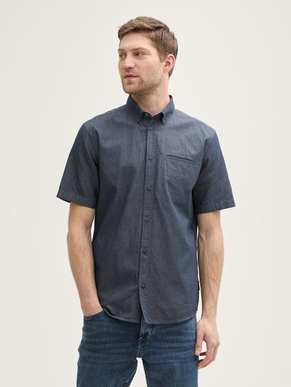 Tom Tailor_Regular Fit Short-Sleeved Cotton Shirt_1046077_37944_01