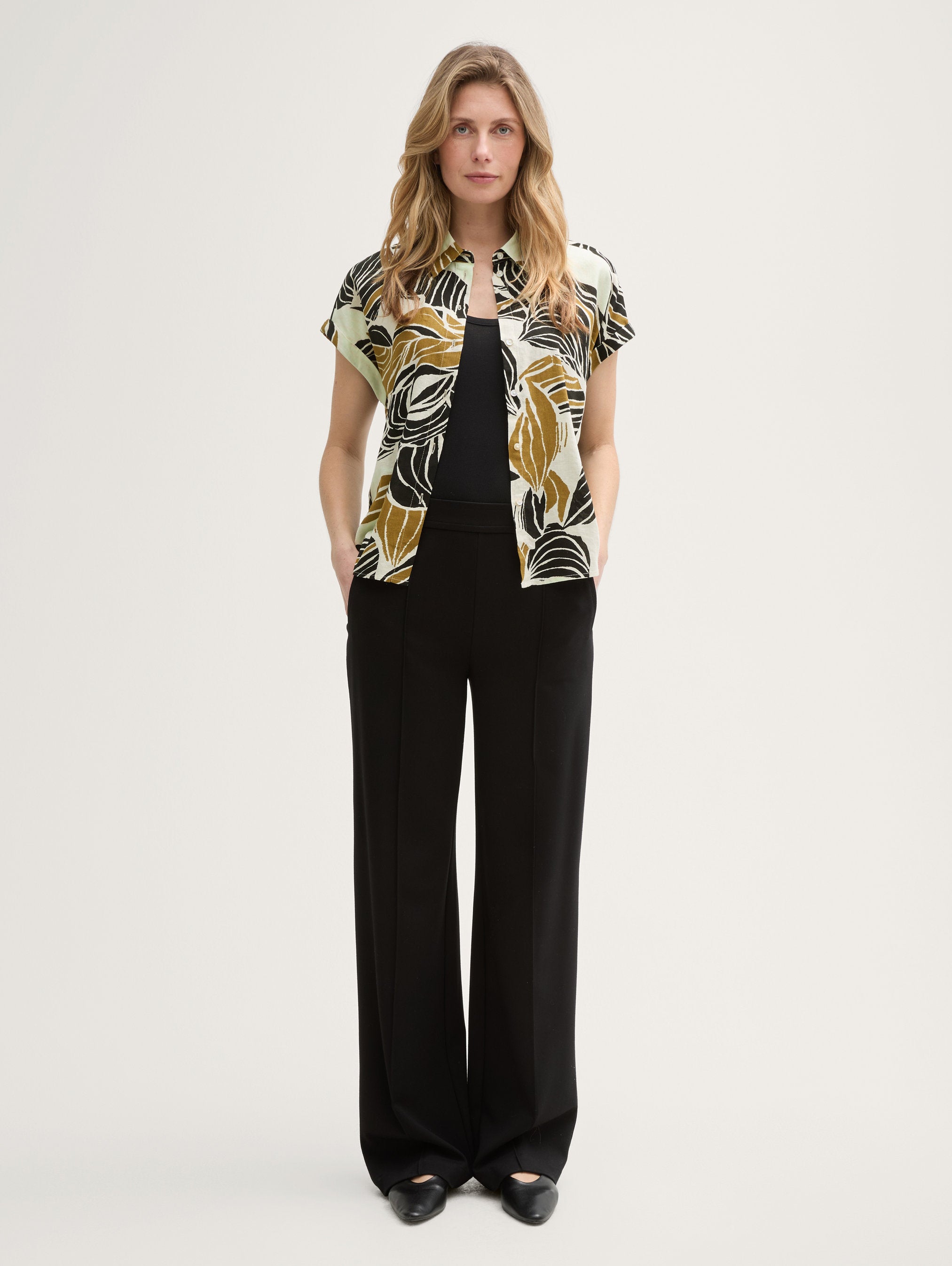 Tom Tailor_Loose Fit Blouse with Linen Content_1046207_37999_02