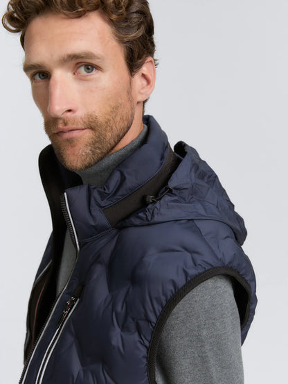 Tom Tailor_0_Hybrid Lightweight Quilted Waistcoat_1046224_10668_05