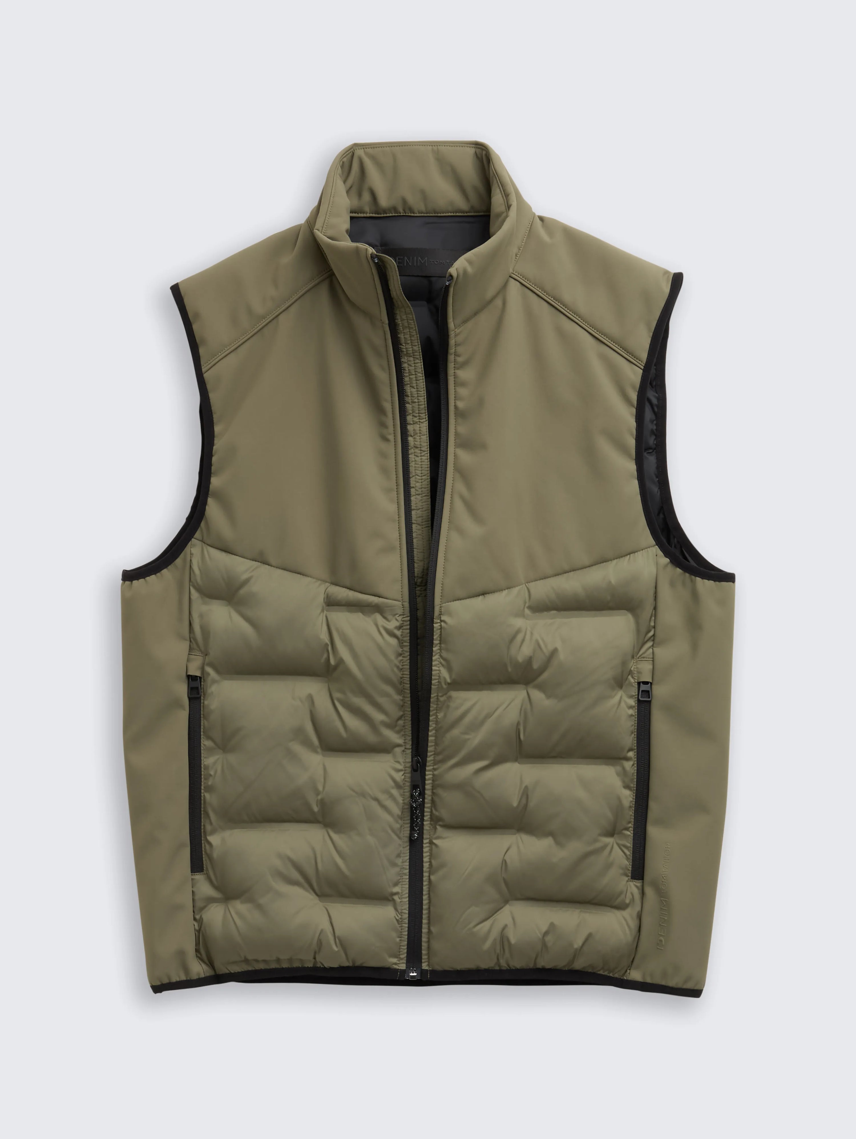 Tom Tailor_0_Hybrid Quilted Waistcoat with Stand-Up Collar_1046264_11848_01