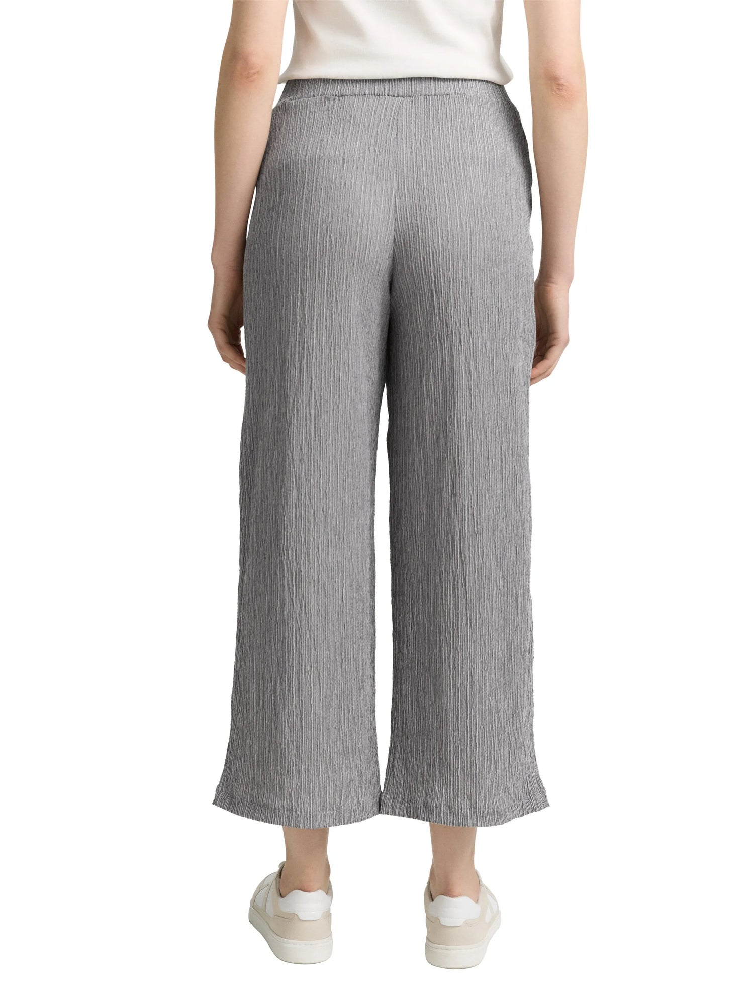 Tom Tailor Deep Black Offwhite Structure Women Crinkle Culotte Trousers SKU: 1046509_38001 Image 02