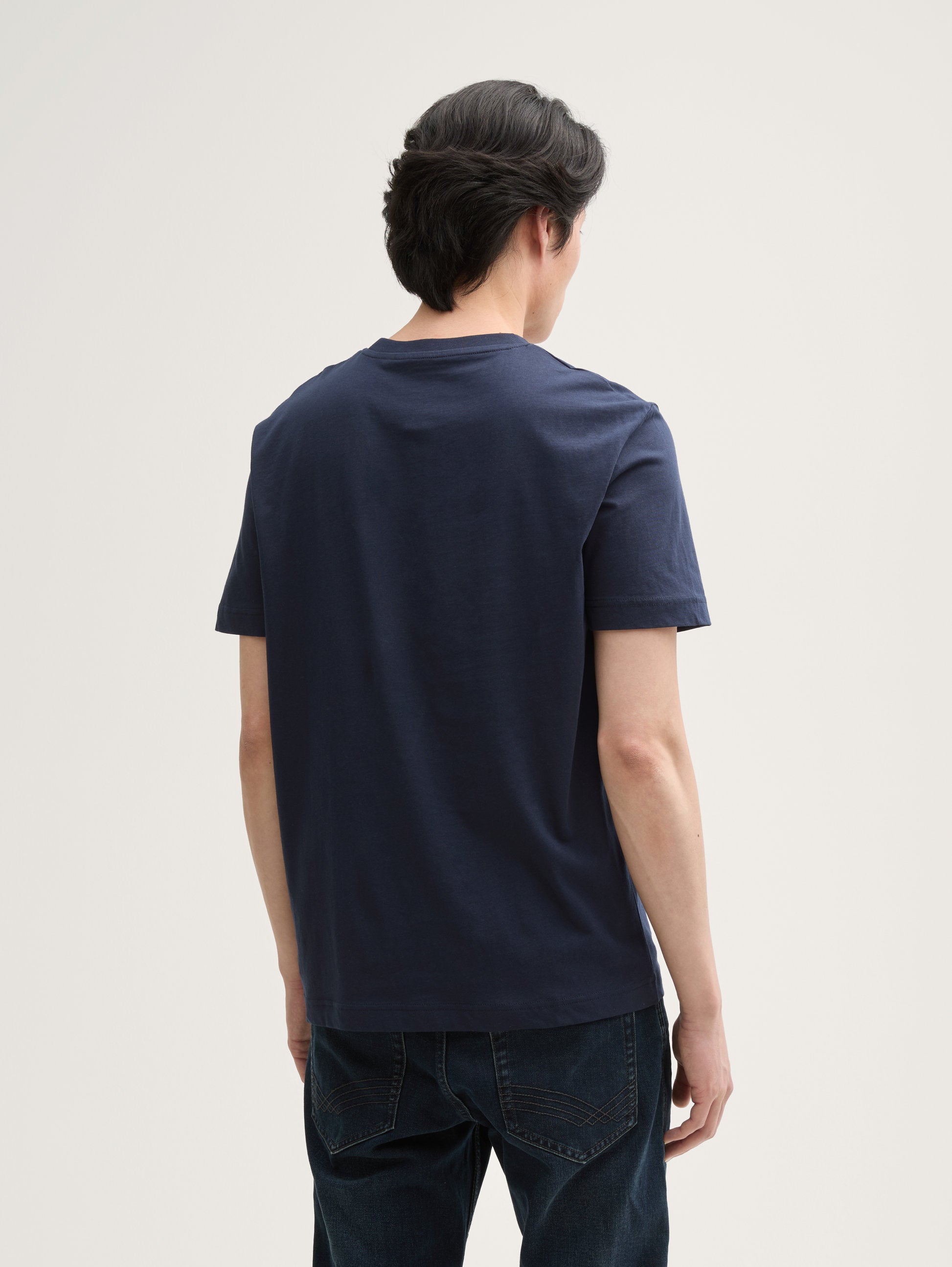 Tom Tailor_Basic T-Shirt with Small Logo Print_1046711_10668_03