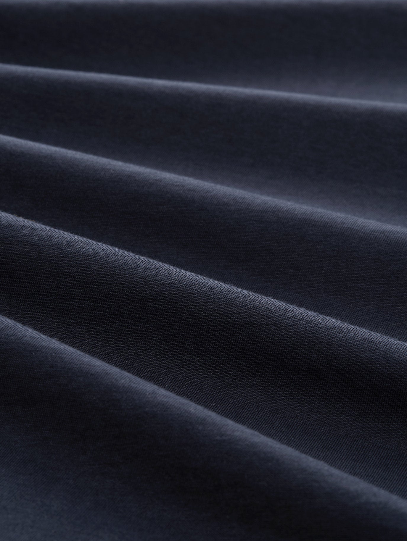 Tom Tailor_Basic T-Shirt with Small Logo Print_1046711_10668_05