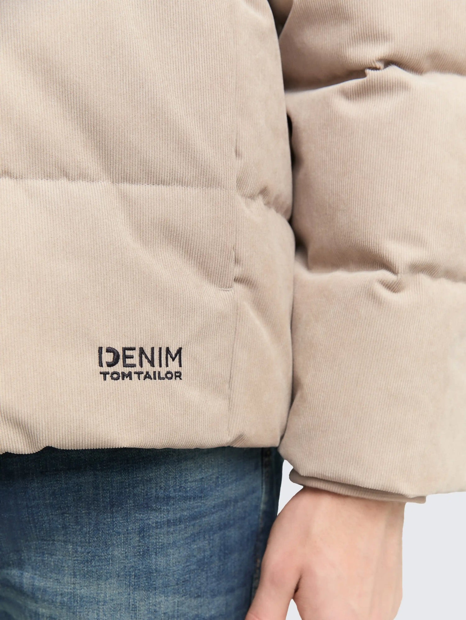 Tom Tailor_0_Corduroy Puffer Jacket with Stand-Up Collar_1046916_11032_05