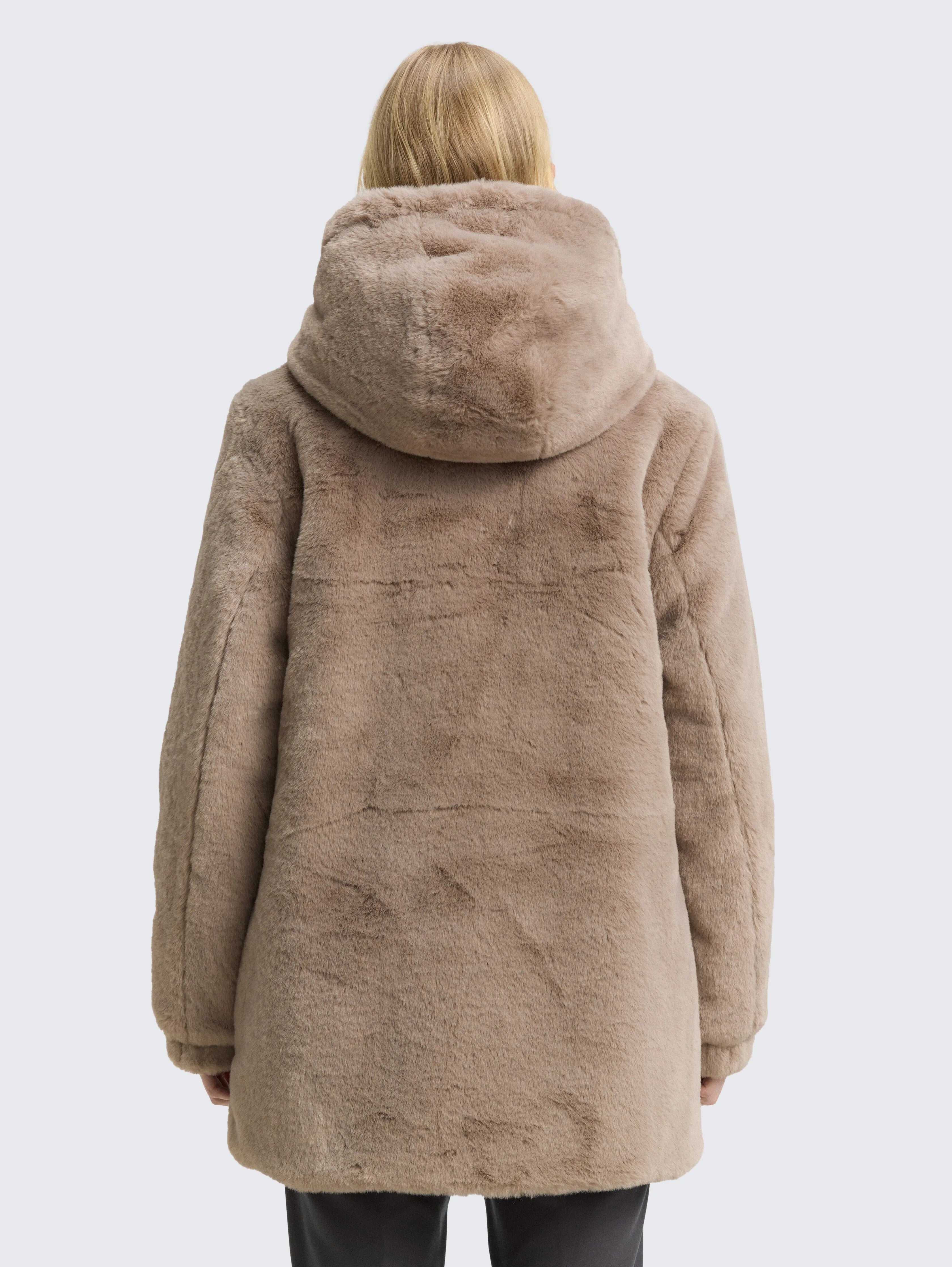 Tom Tailor_Black_Reversible Coat with Hood_1047534_32208_03