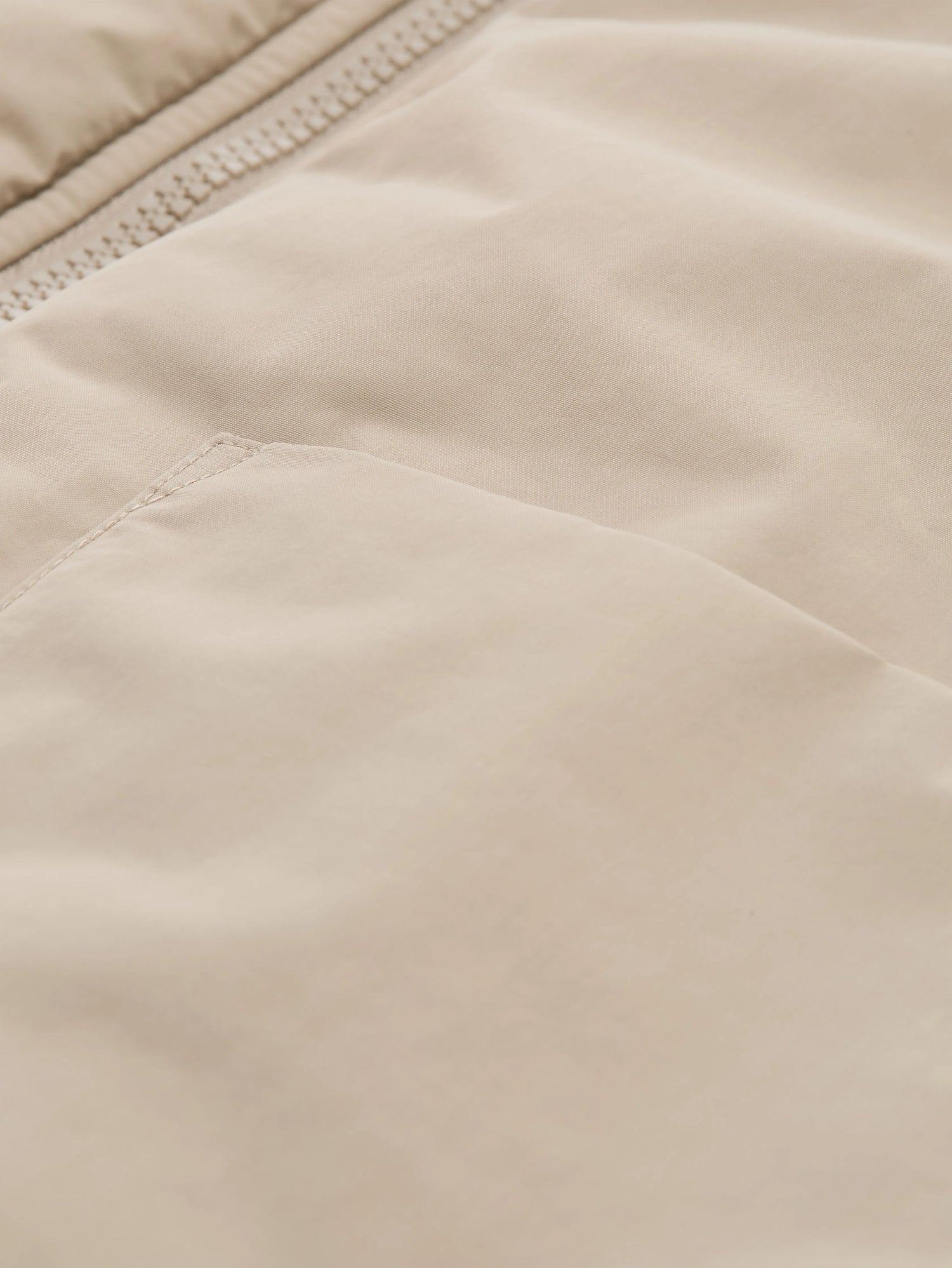 Tom Tailor_Black_Reversible Coat with Hood_1047534_32208_06