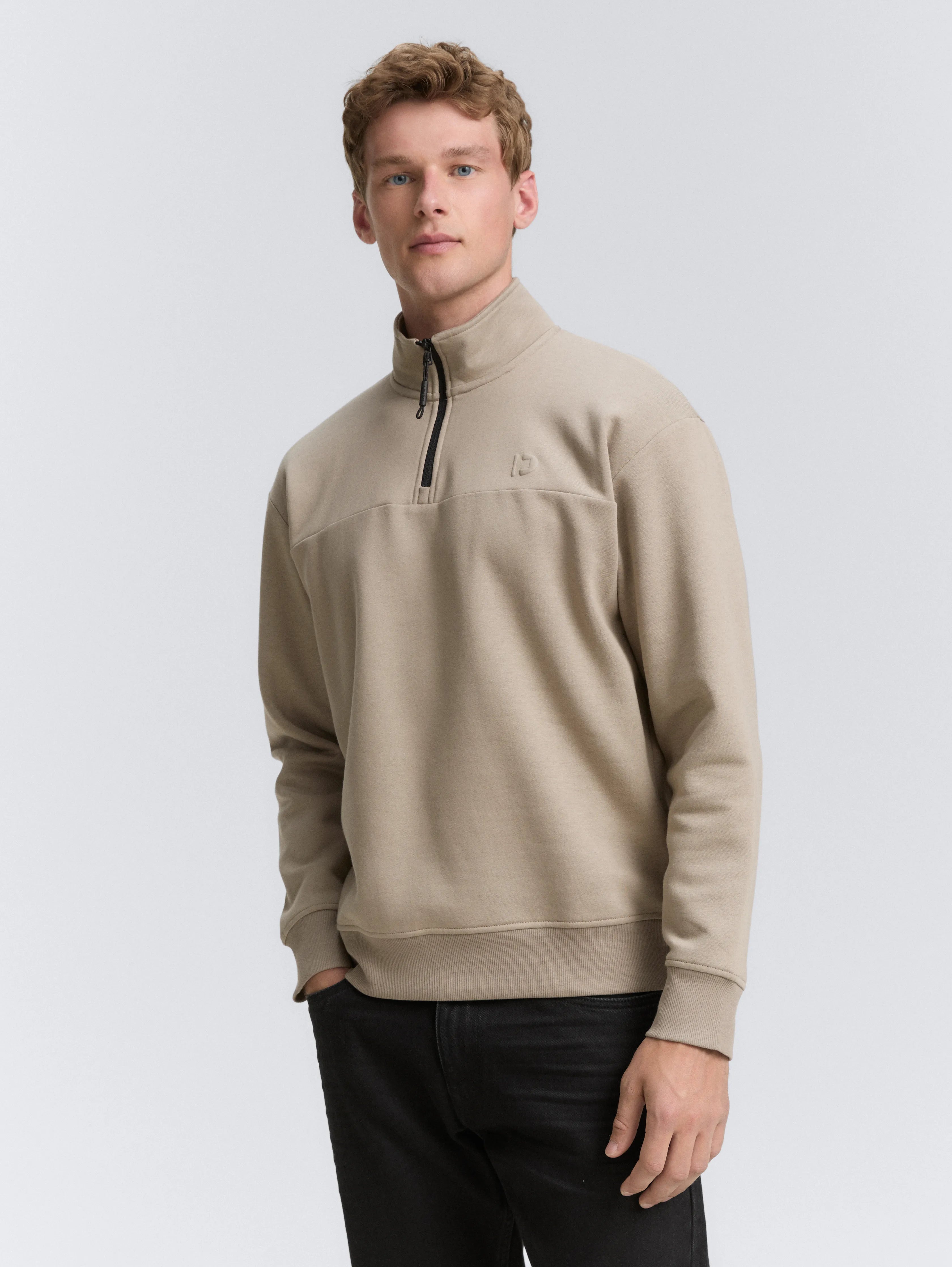 Tom Tailor_0_Troyer Sweatshirt with Logo Print_1047553_38323_02