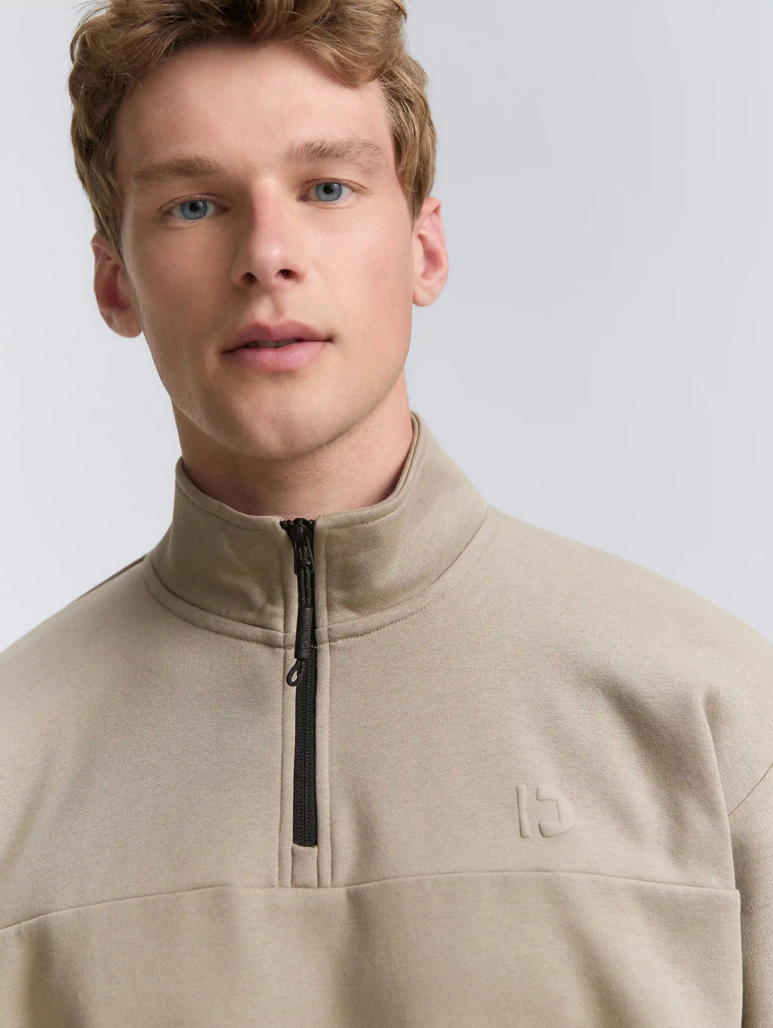 Tom Tailor_0_Troyer Sweatshirt with Logo Print_1047553_38323_05