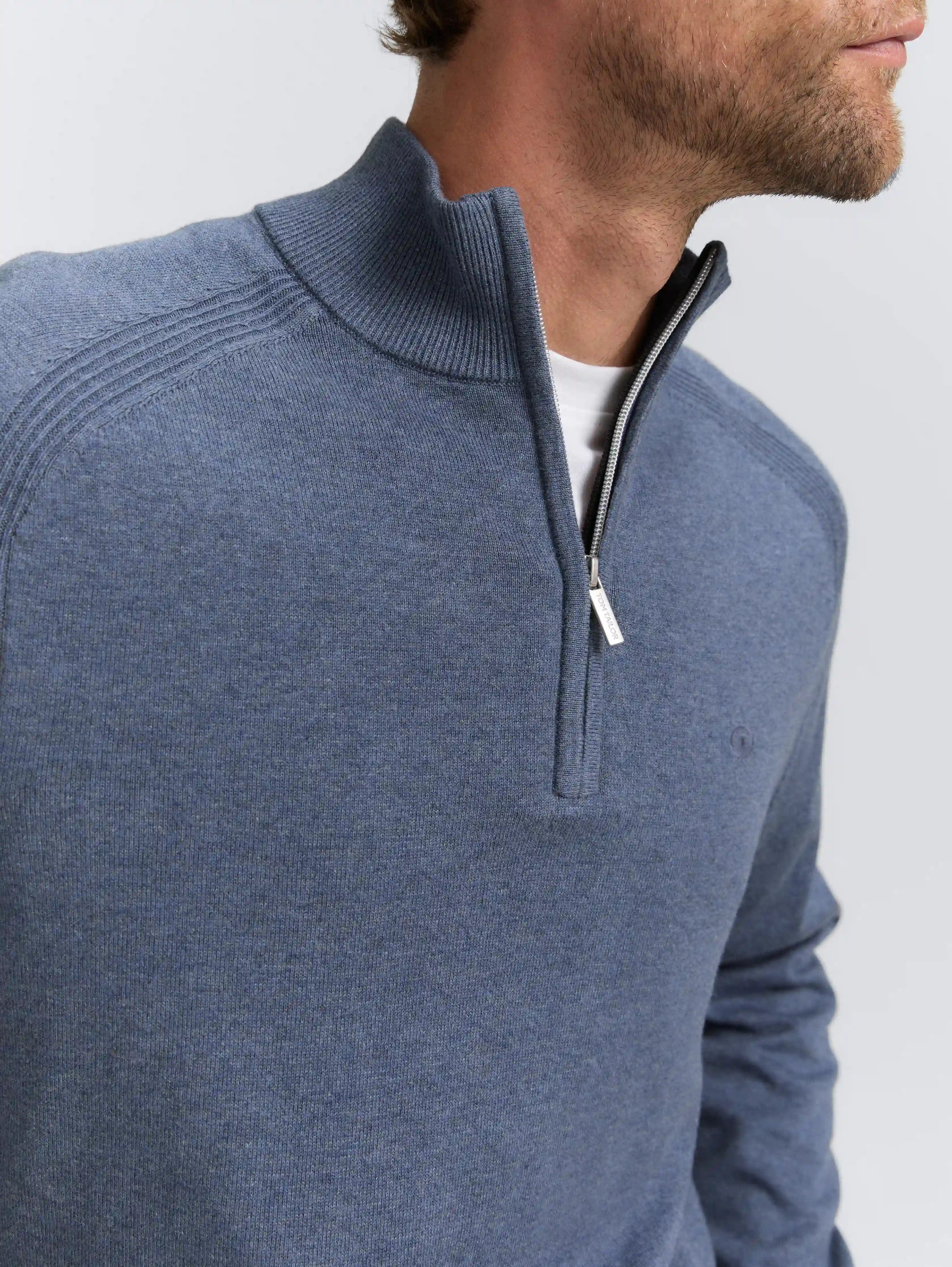 Tom Tailor_0_Troyer Knitted Jumper with Logo Embroidery_1047569_18964_05