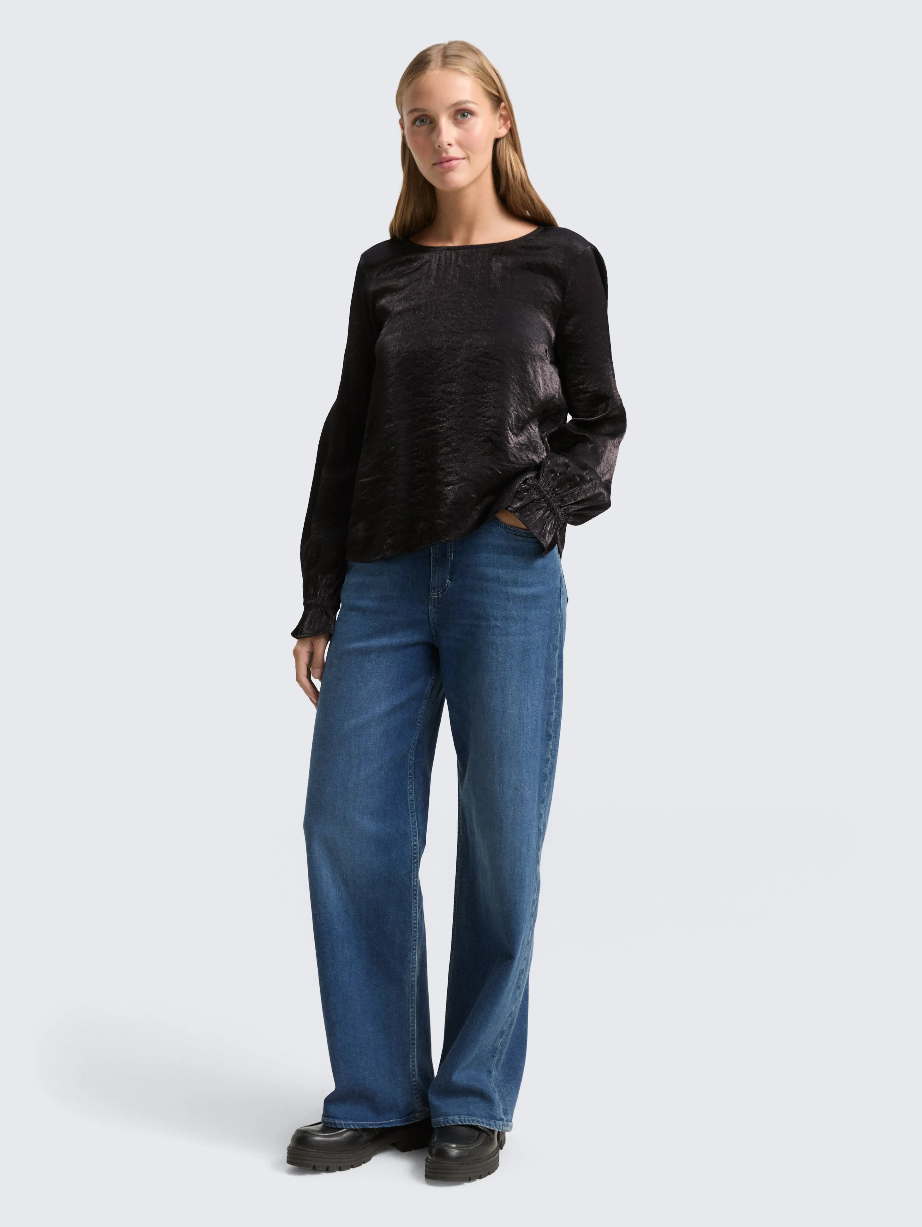 Tom Tailor_0_Loose Fit Blouse with Satin Look_1047617_14482_02