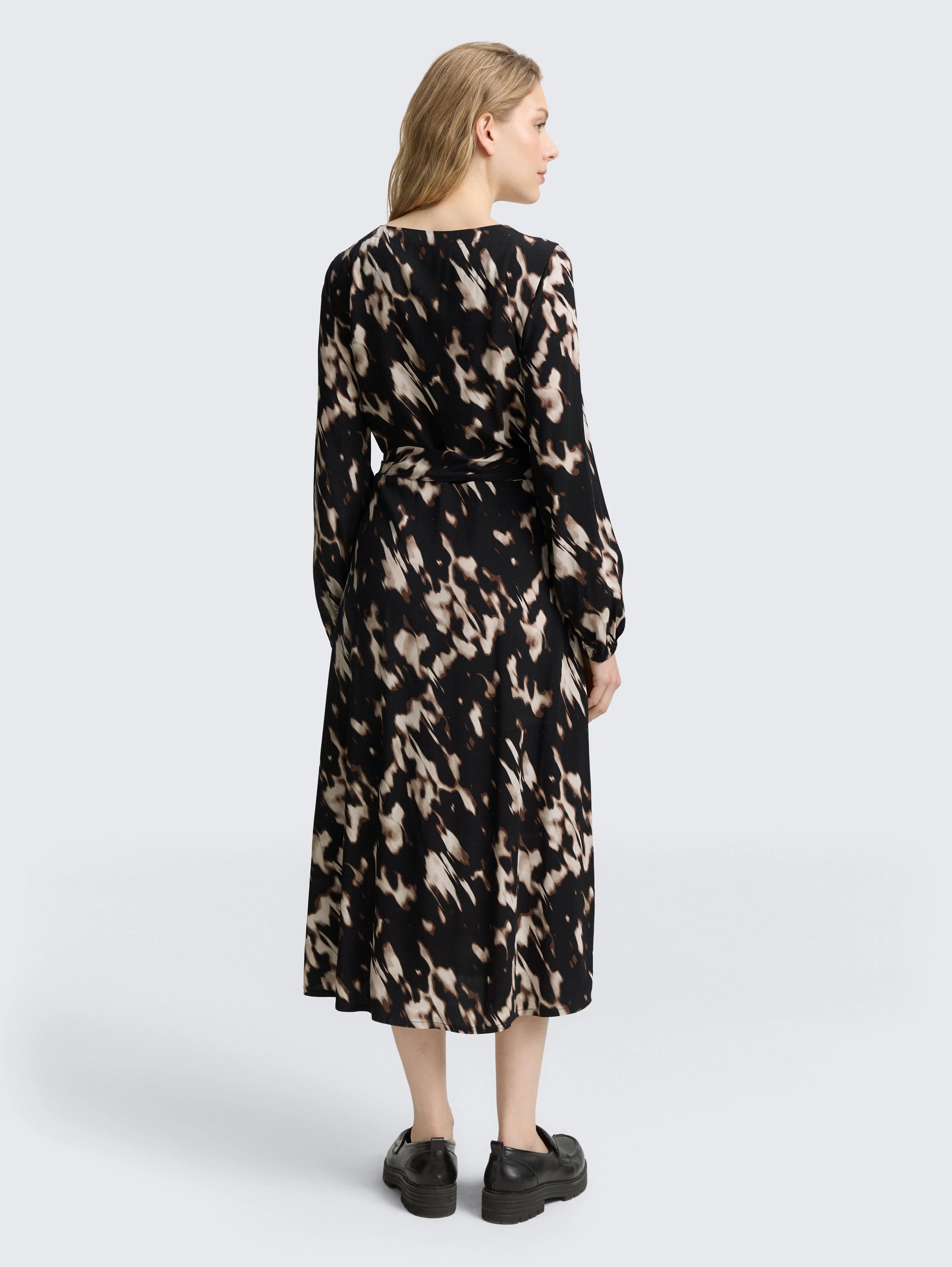 Tom Tailor_0_Wrap Dress with Pattern_1047643_38399_03