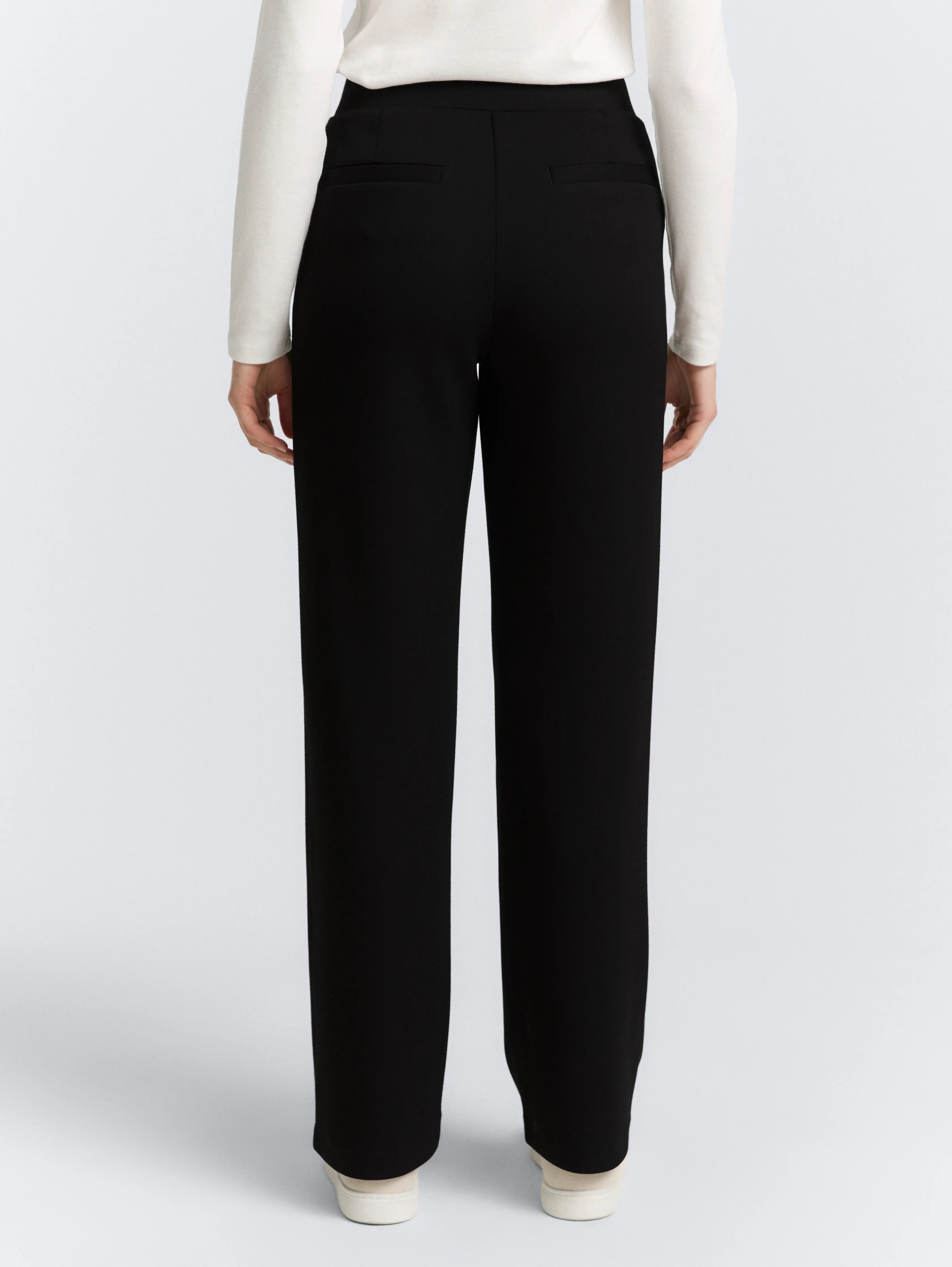 Tom Tailor_0_Loose Straight Scuba Trousers_1047656_14482_03