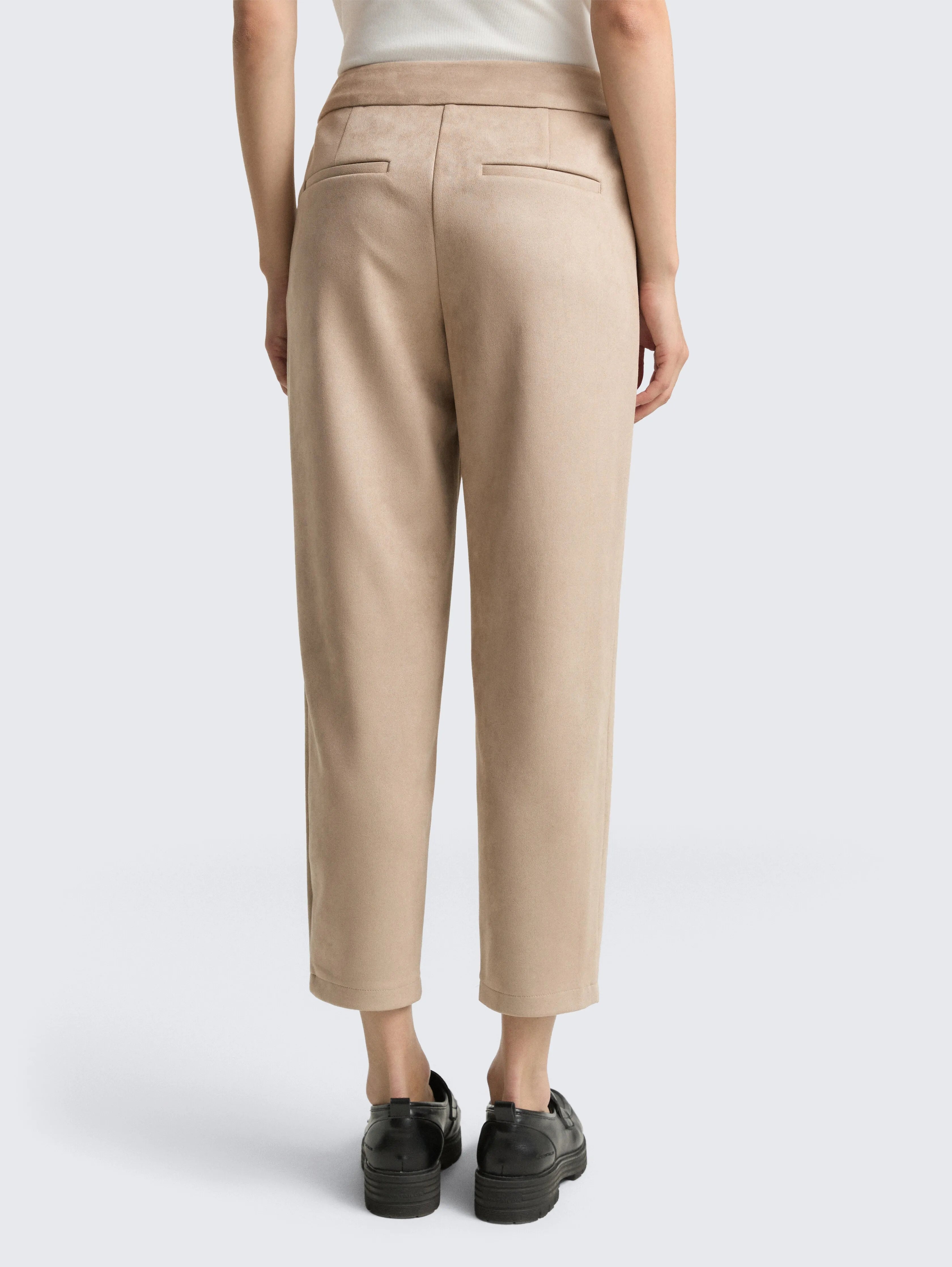 Tom Tailor_0_Loose Fit Trousers in Suede Look_1047666_32208_02