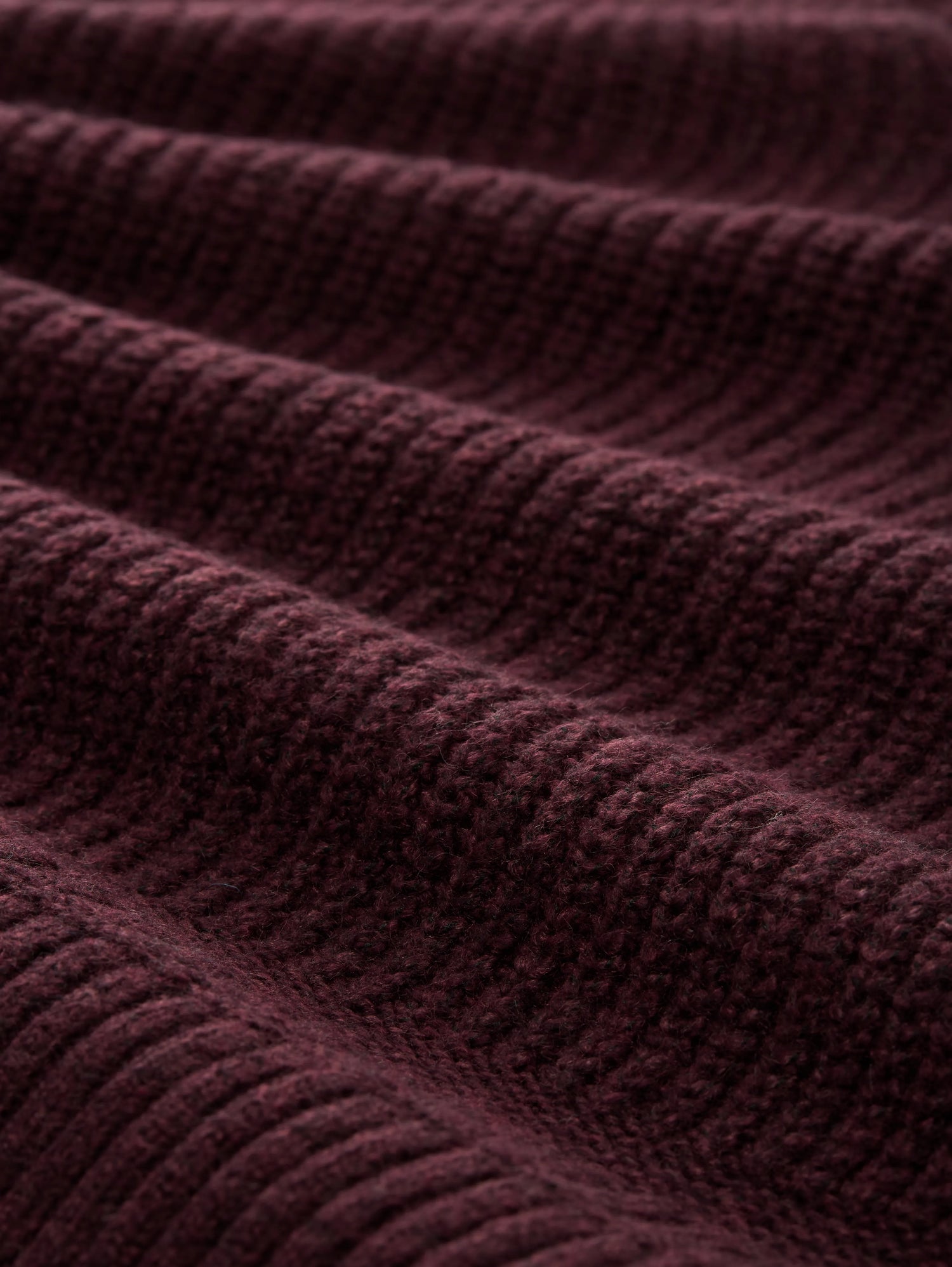 Tom Tailor_0_Knitted Jumper with V-Neck_1047674_10525_06