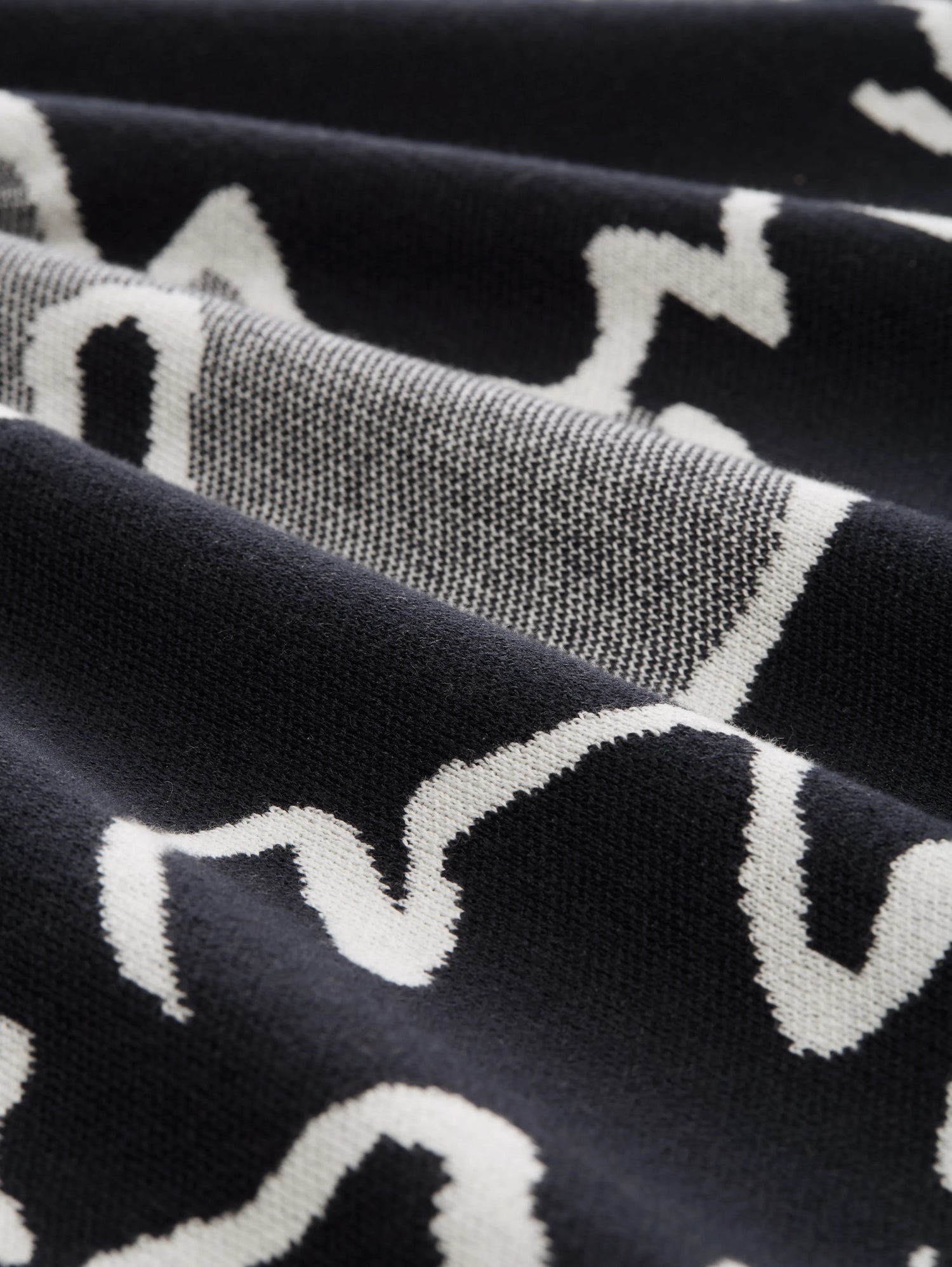 Tom Tailor_0_Loose Fit Knitted Jumper with Pattern_1047684_38709_06