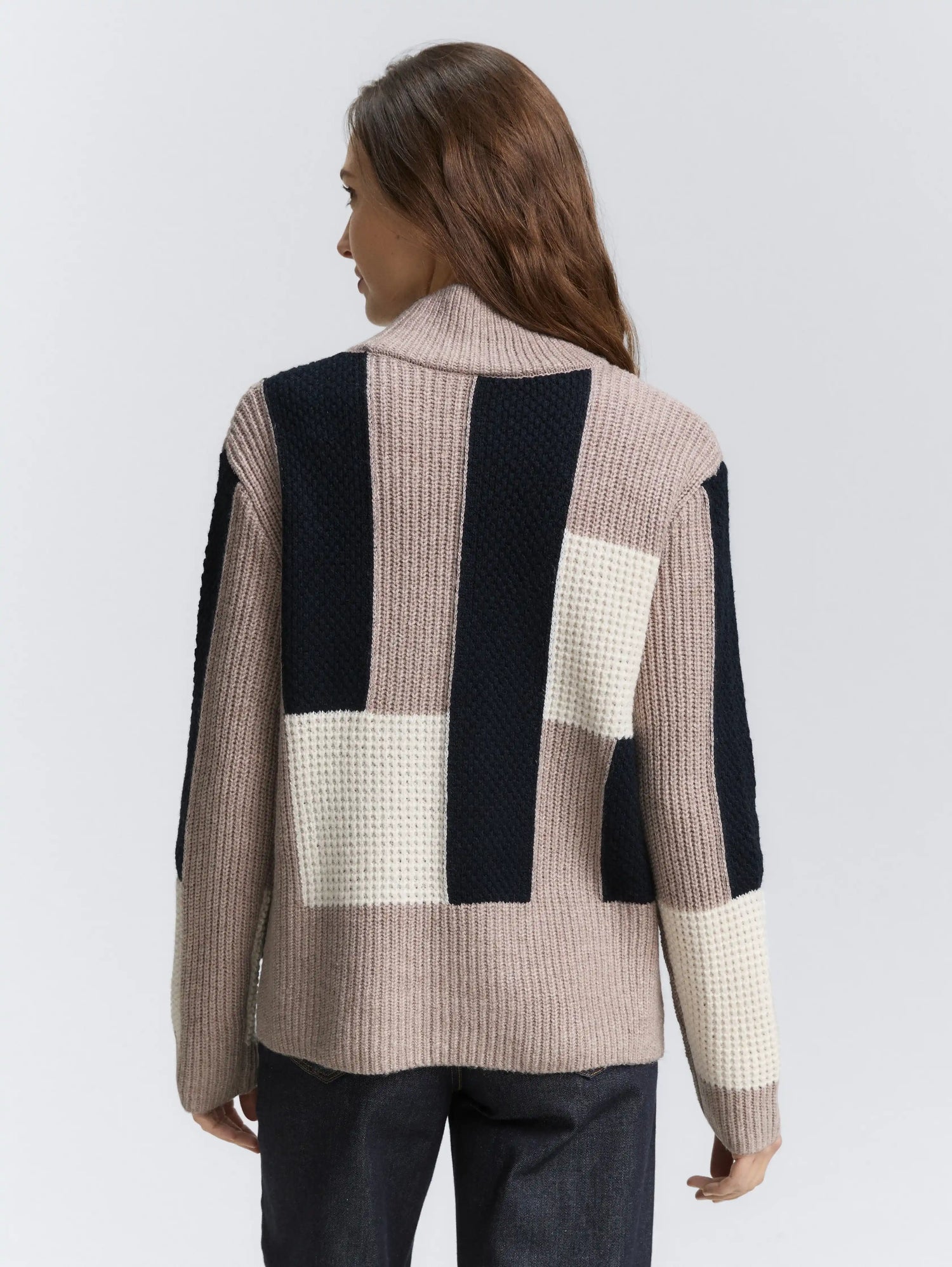 Tom Tailor_0_Loose Fit Knitted Jumper with Colour Blocking_1047706_38717_04