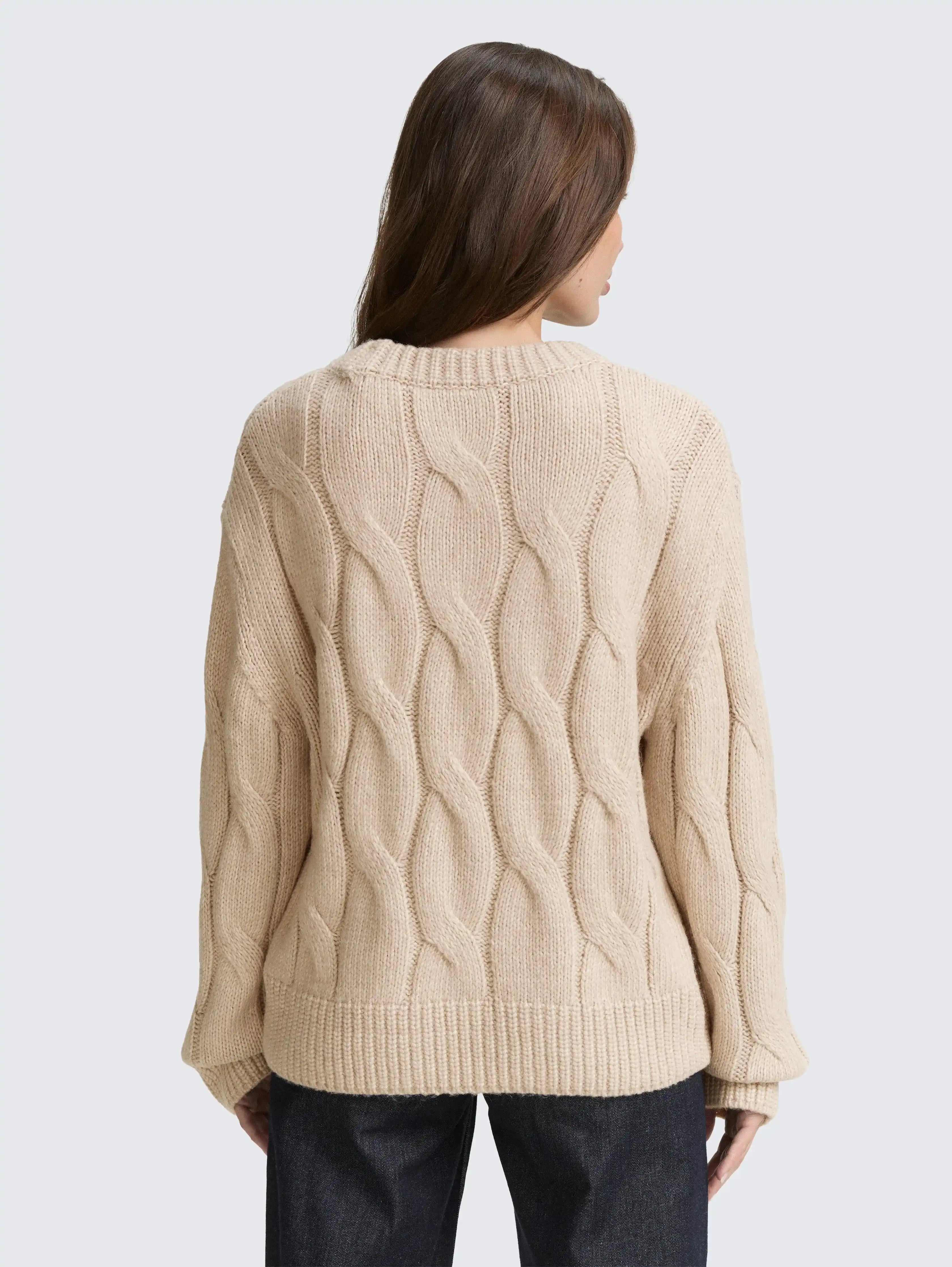Tom Tailor_0_Loose Fit Knitted Jumper with Cable Pattern_1047709_38330_03