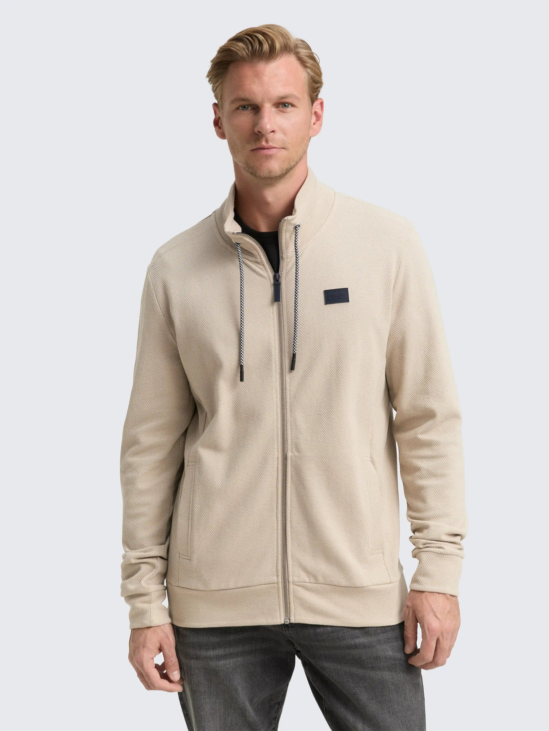 Tom Tailor_0_Ultralight Sweat Jacket with Stand-Up Collar_1047792_16764_02