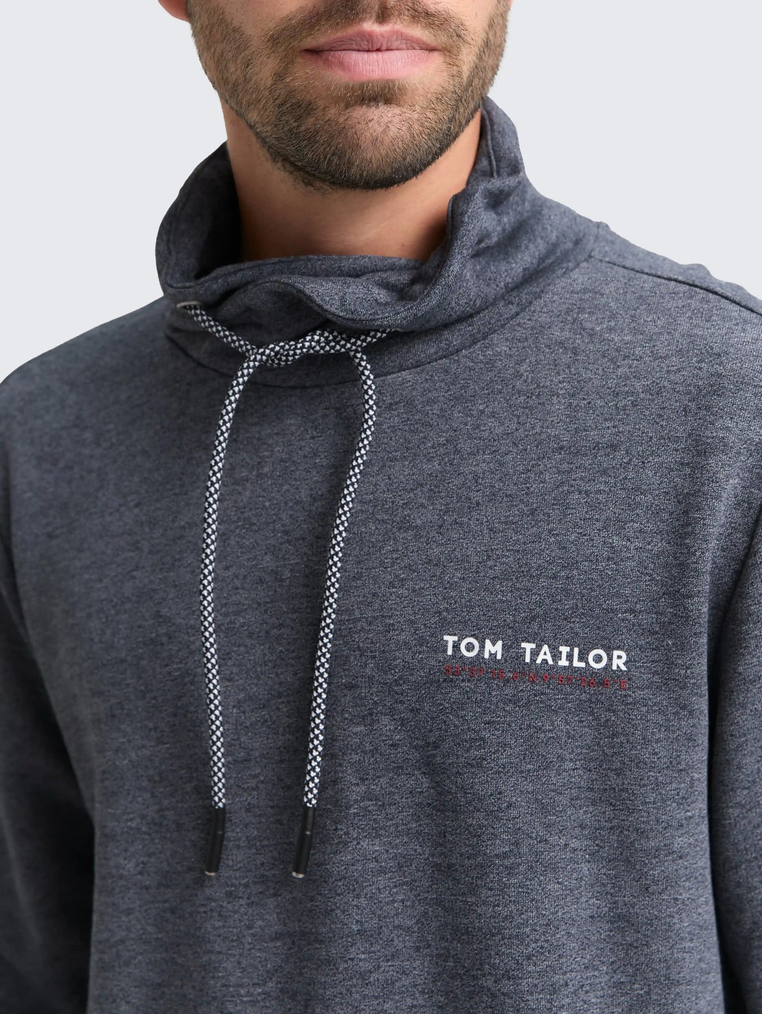 Tom Tailor_0_Snood Sweatshirt with Logo Details_1047799_19932_05
