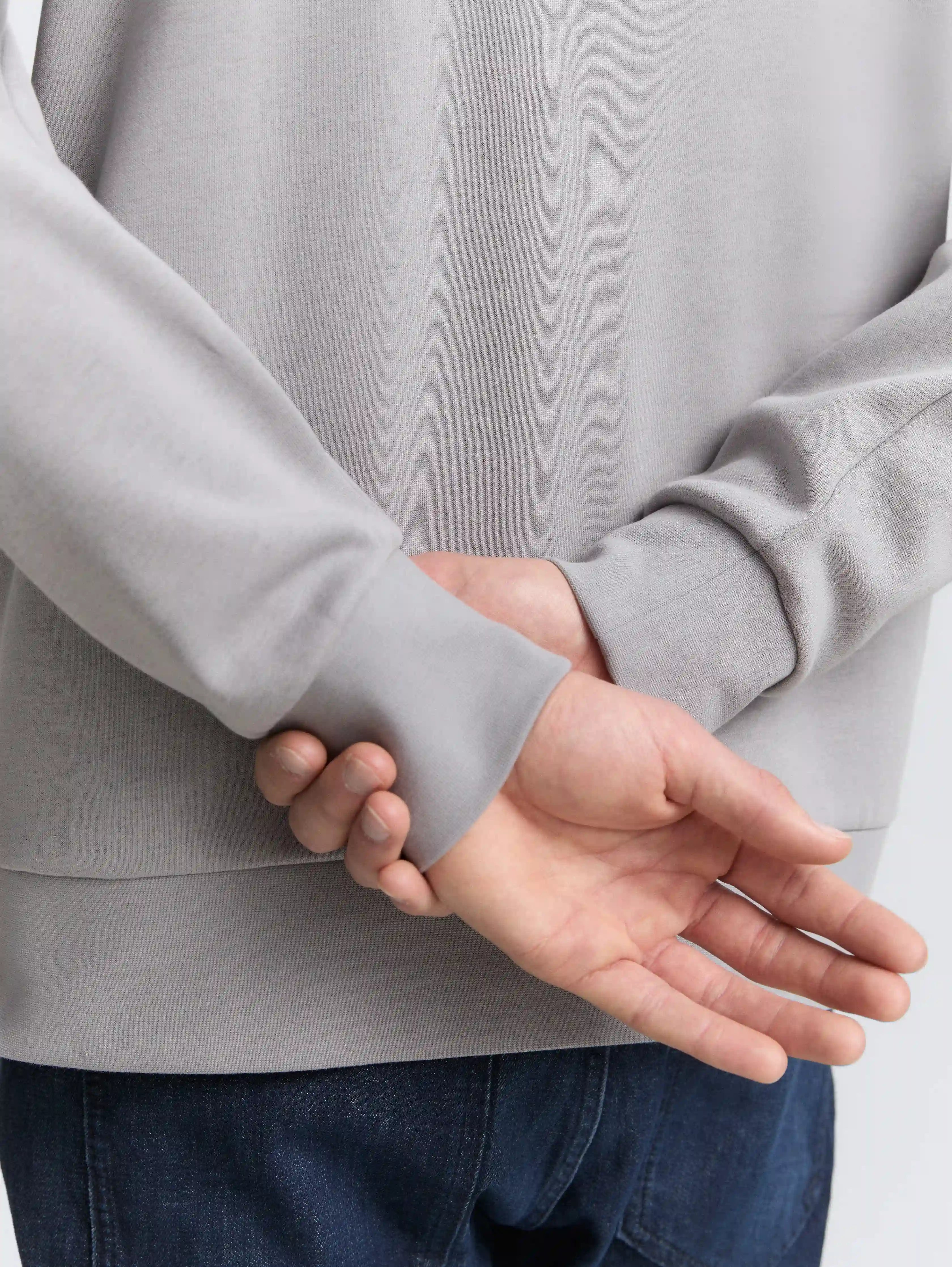 Tom Tailor_0_Basic Sweatshirt in Plain Colours_1047826_30992_05