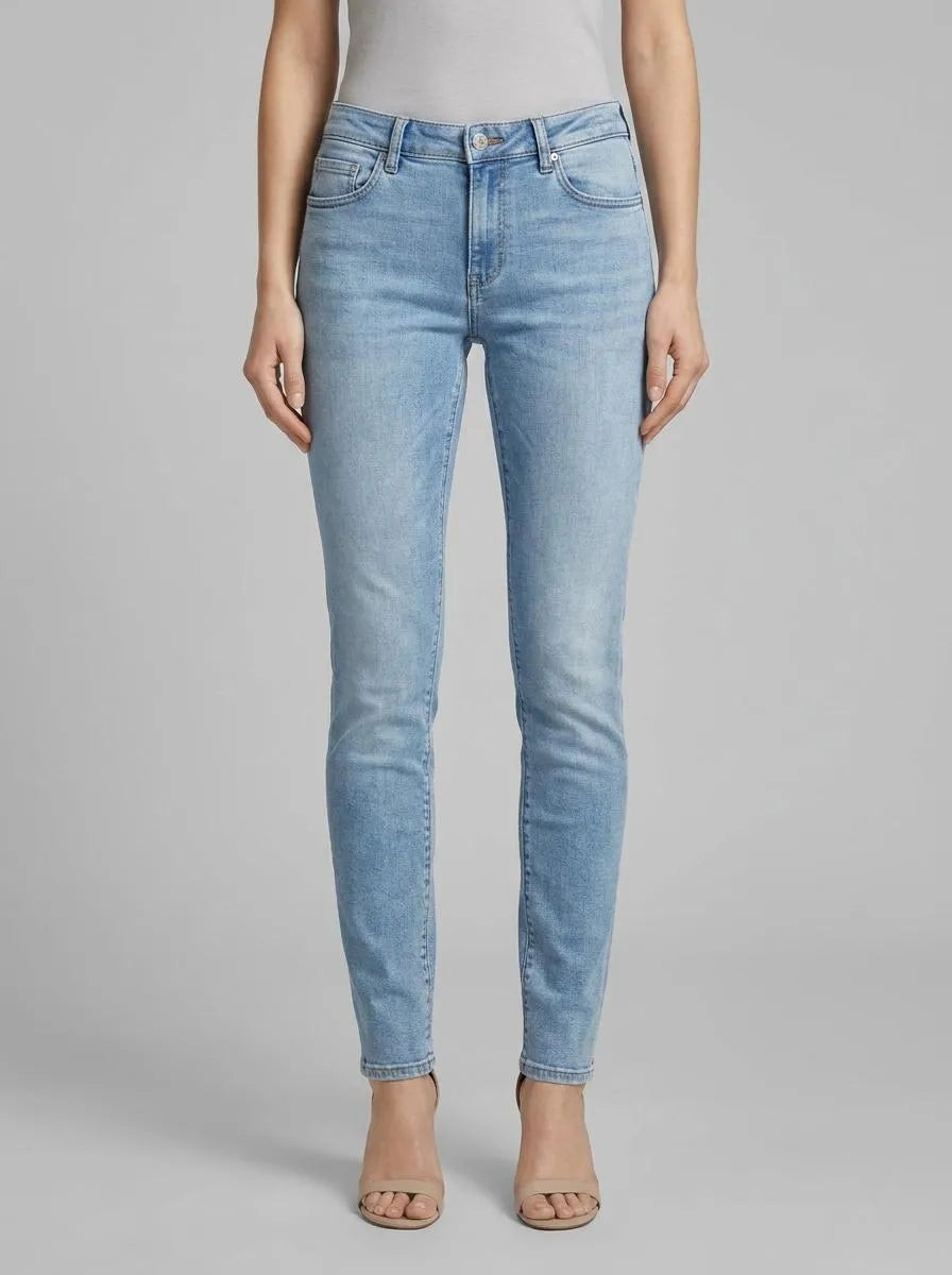 Tom Tailor Light Stone Blue Denim Women Ttliva Straight Jeans SKU: 1047849_10142 Image 00