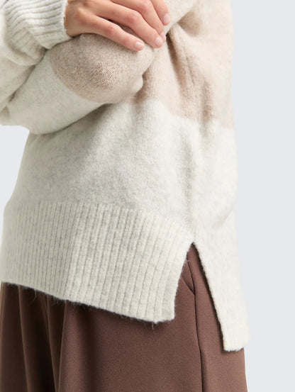 Tom Tailor_0_Knitted Jumper with Colour Blocking_1047880_39191_05