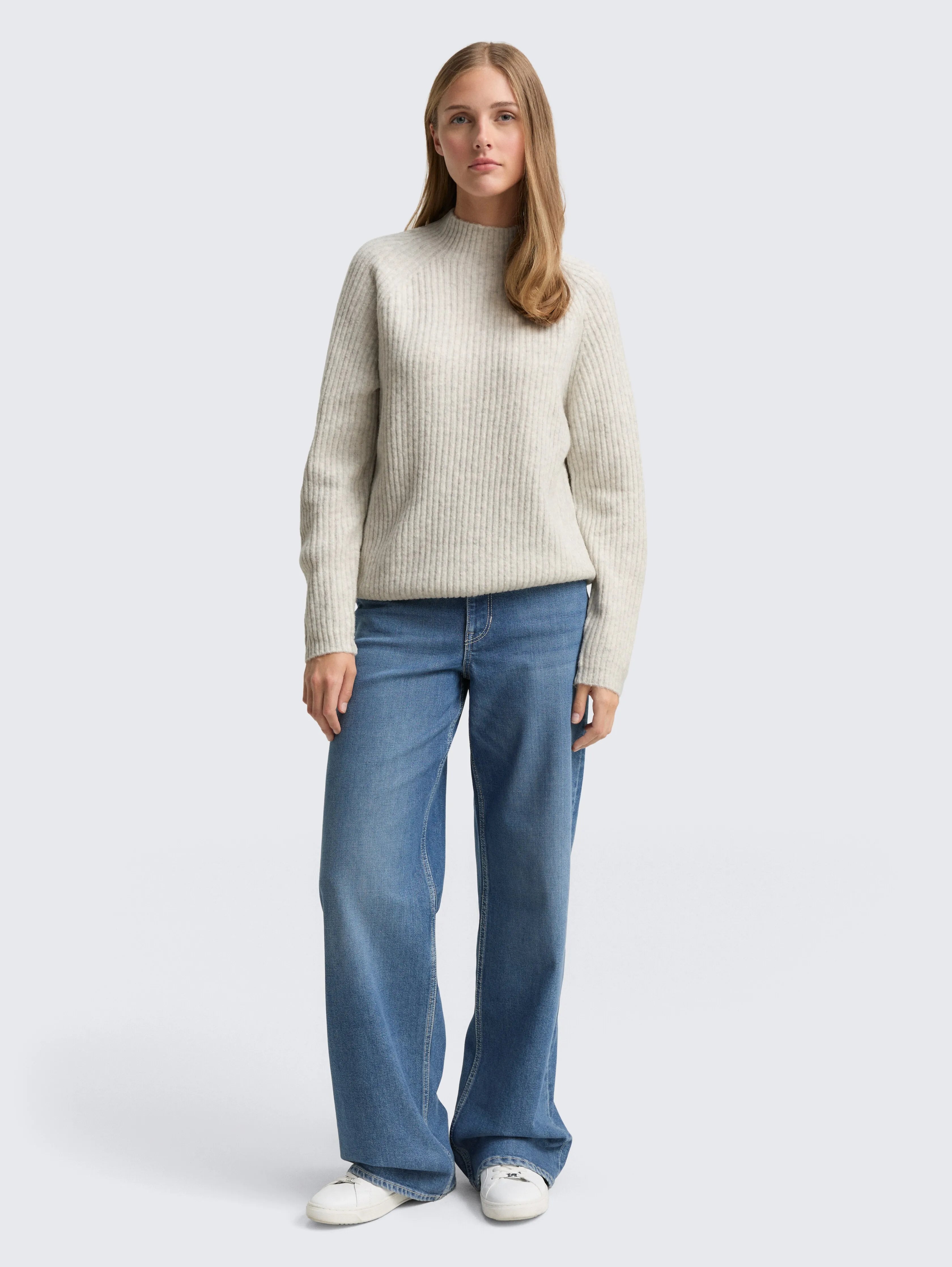 Tom Tailor_0_Relaxed Fit Knitted Jumper with Stand-Up Collar_1047895_10396_03