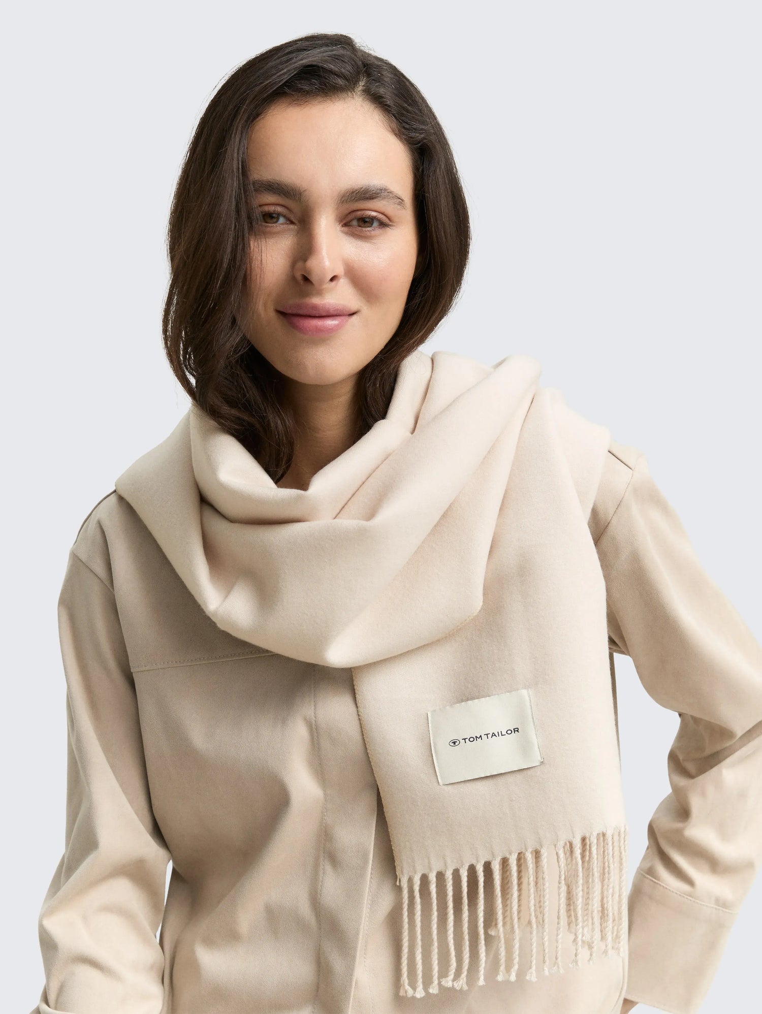 Tom Tailor_0_Scarf with Fringes_1047930_27609_01