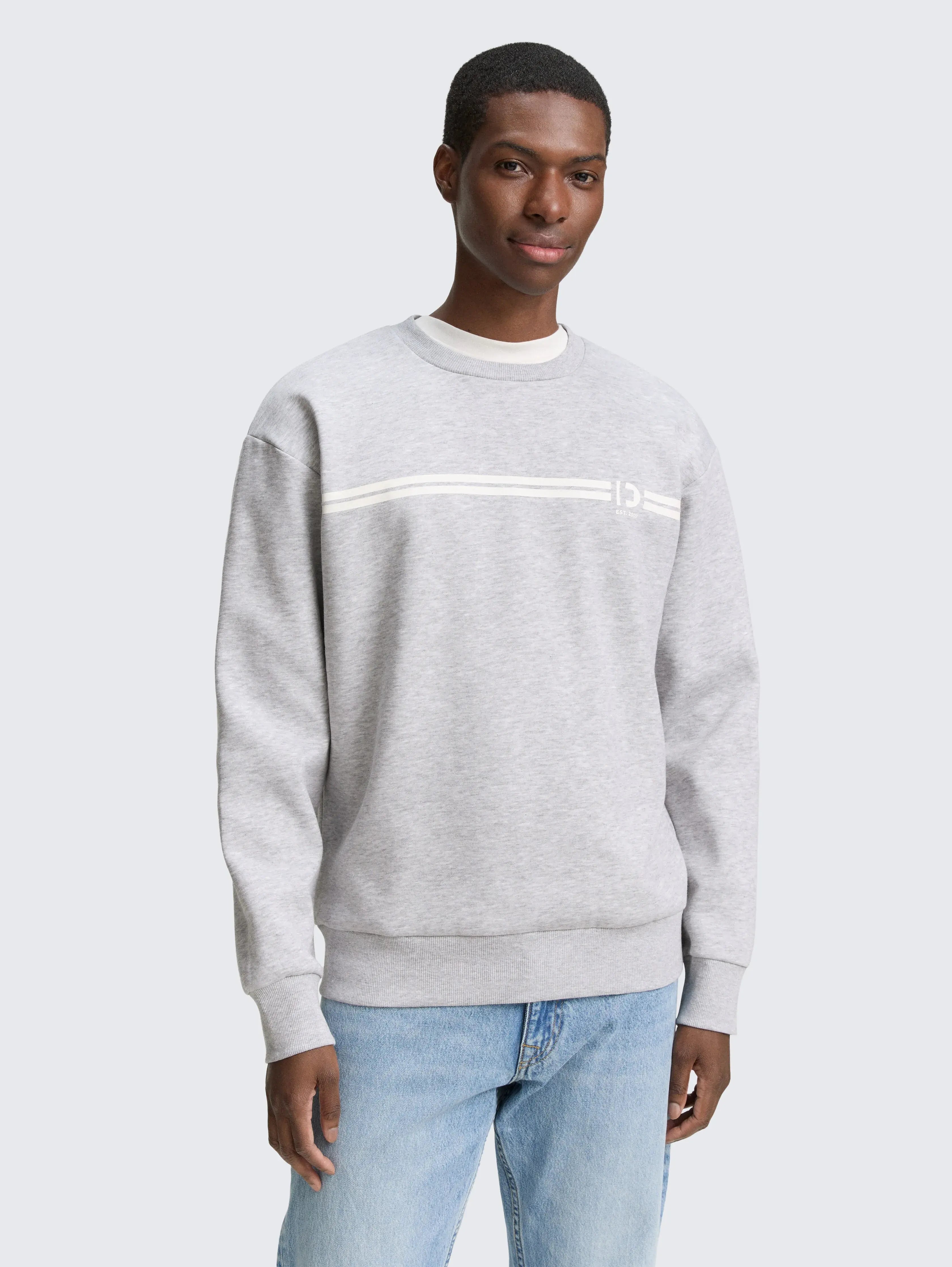 Tom Tailor_0_Crewneck Sweatshirt with Print_1047941_15398_02