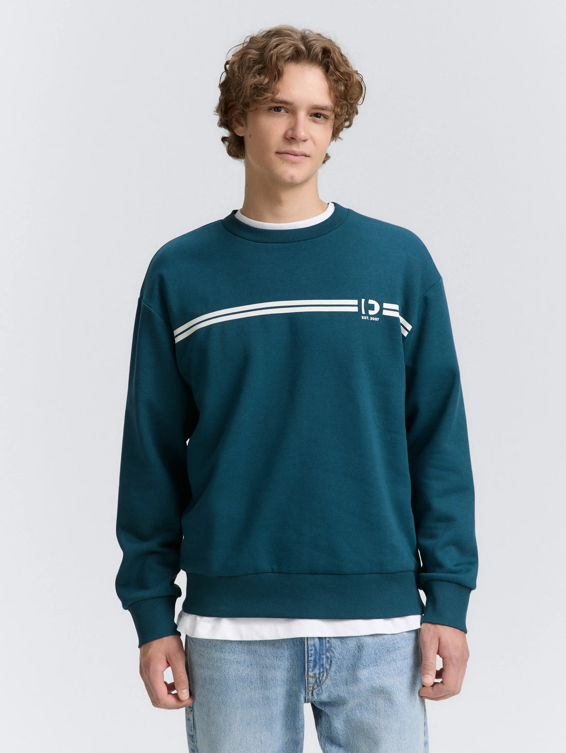 Tom Tailor_0_Crewneck Sweatshirt with Print_1047941_21179_02