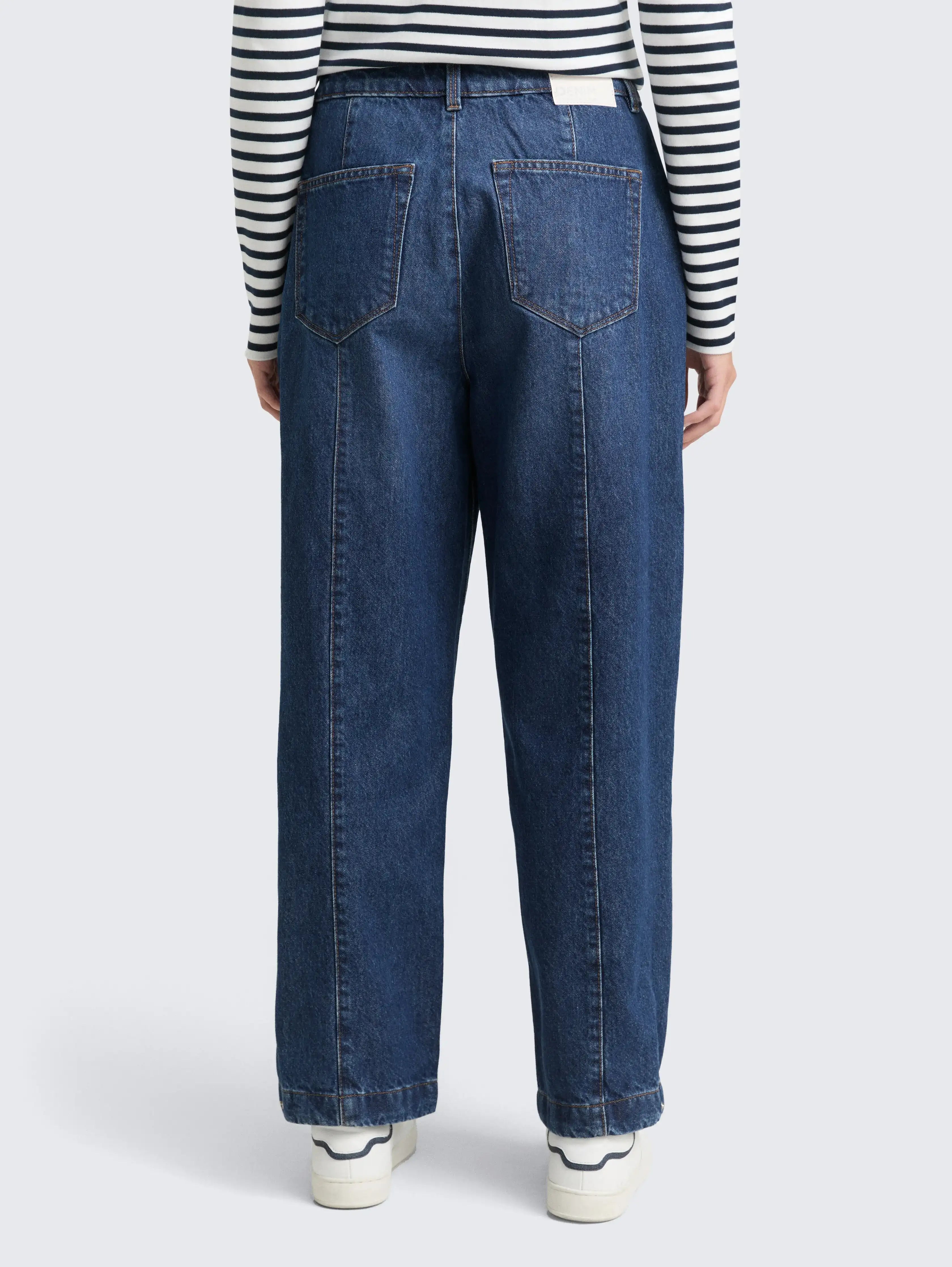 Tom Tailor_0_Ttadea Barrel Jeans with Adjustable Leg Opening_1048109_10114_02