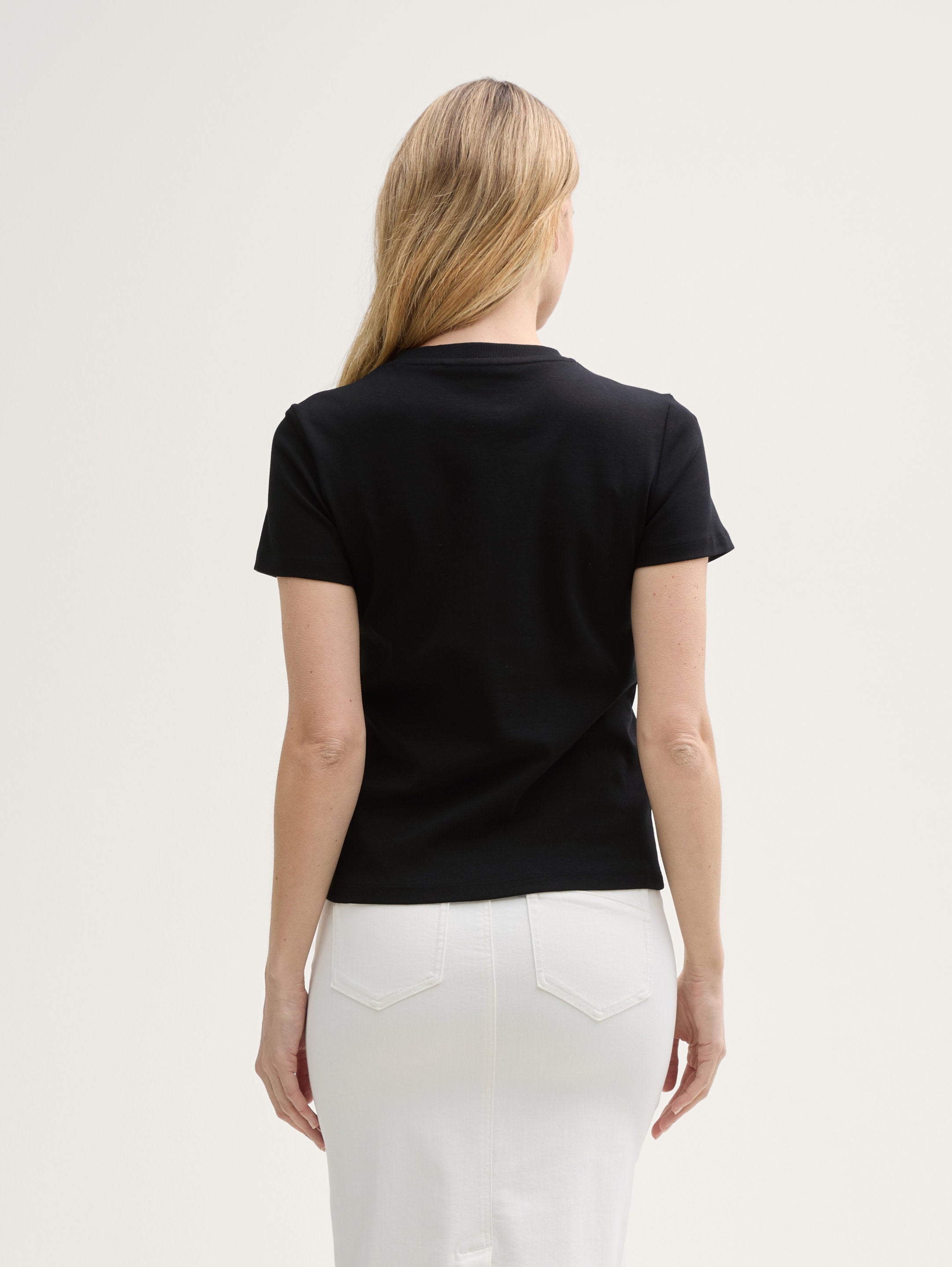 Tom Tailor_T-Shirt with a Round Neck_1048112_14482_03