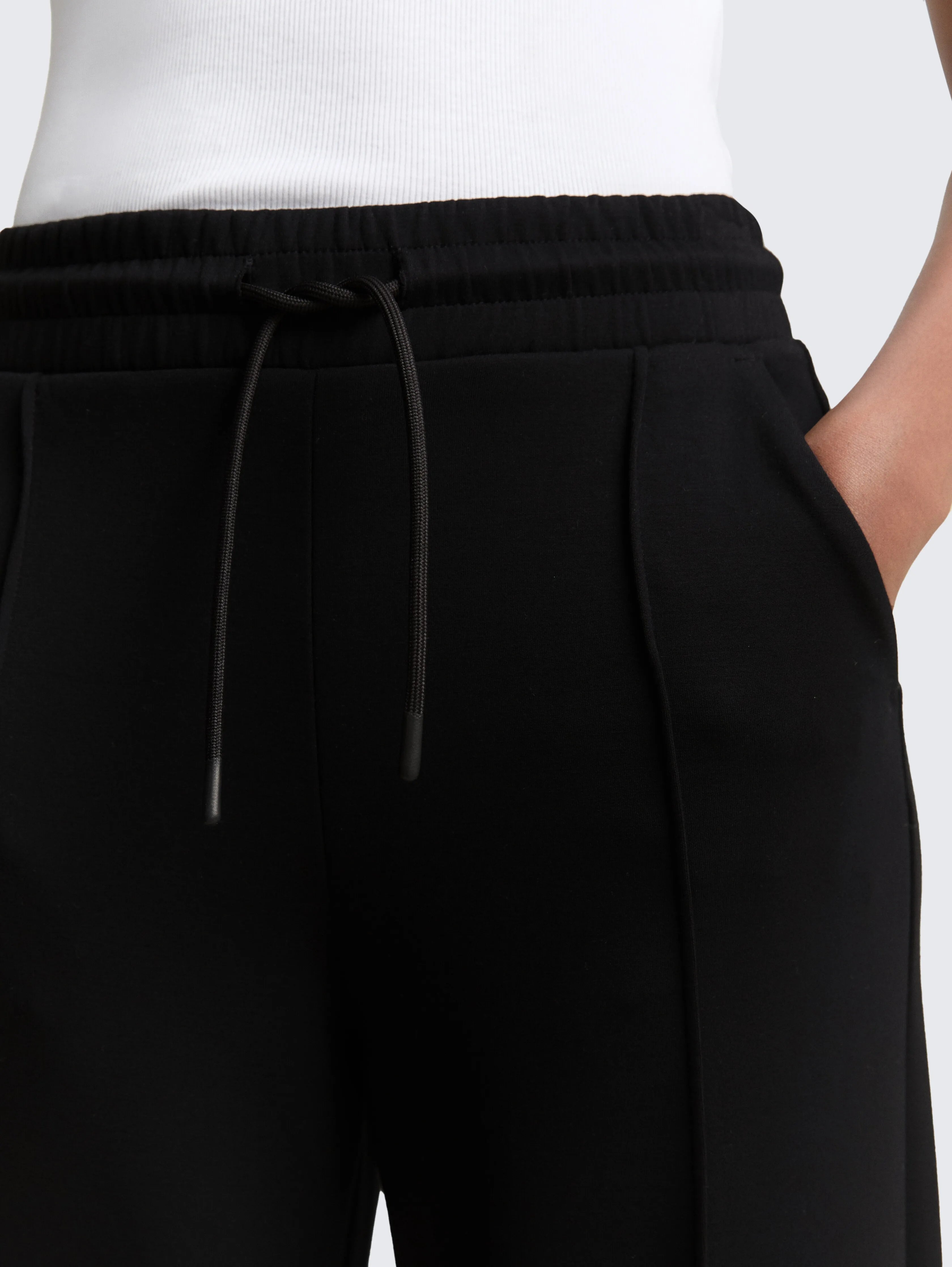 Tom Tailor_0_Straight Scuba Trousers_1048356_14482_04