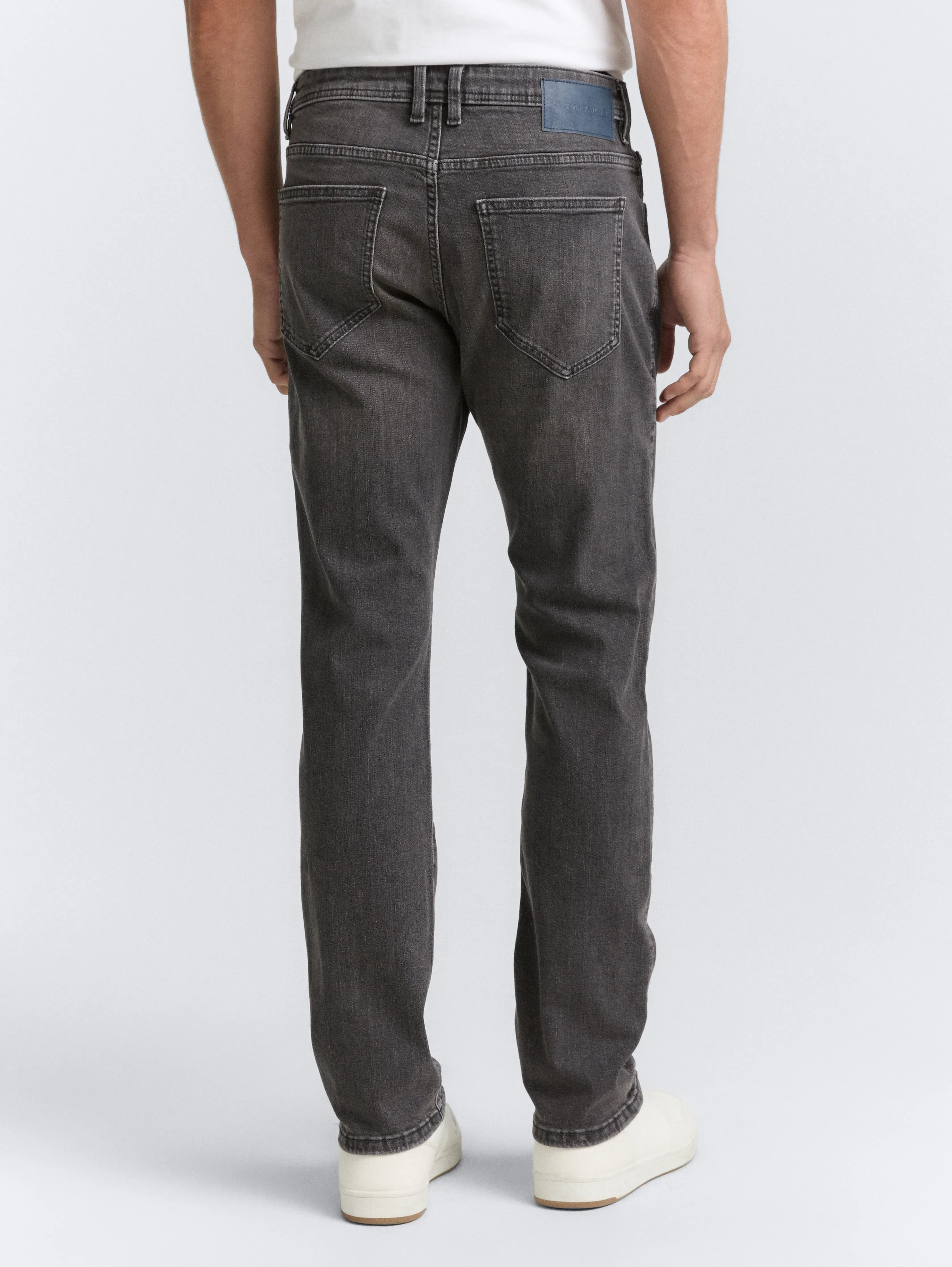 Tom Tailor_0_Ttmarvin Straight Jeans with Stretch_1048364_10210_03