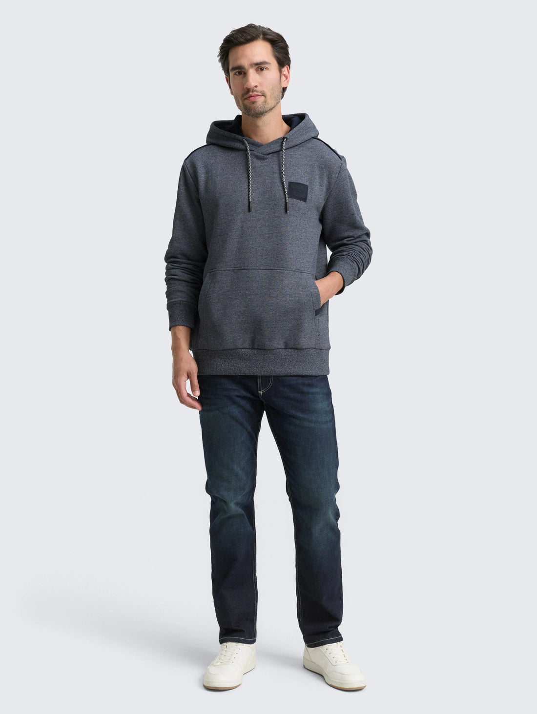 Tom Tailor_0_Hoodie Sweatshirt with Logo Badge_1048592_19932_01
