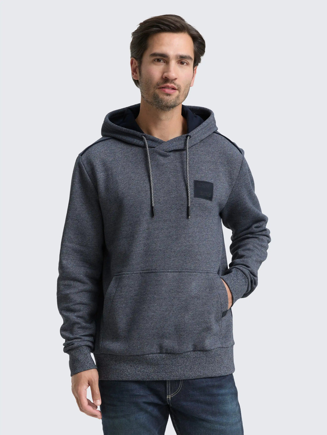 Tom Tailor_0_Hoodie Sweatshirt with Logo Badge_1048592_19932_02