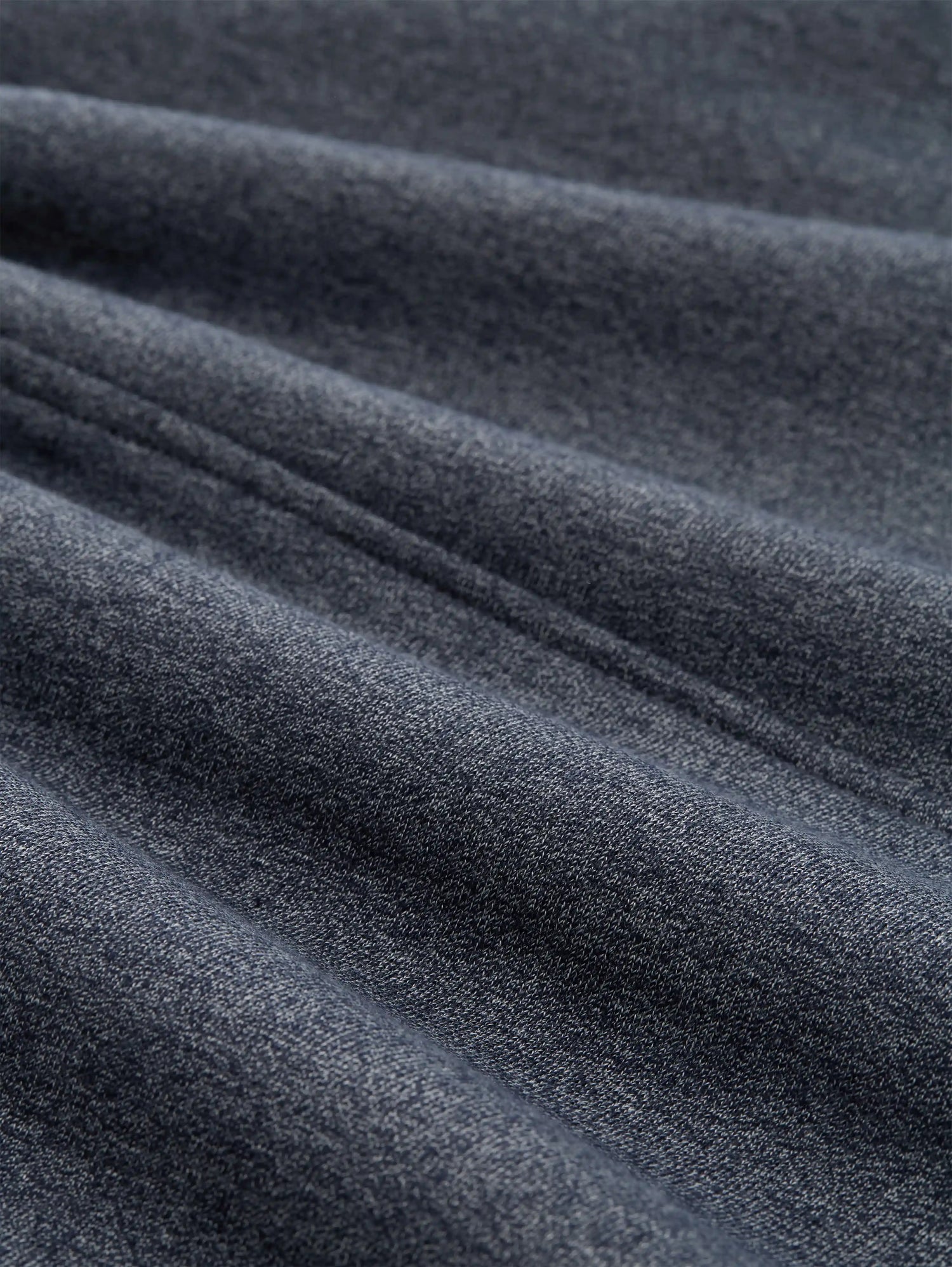 Tom Tailor_0_Hoodie Sweatshirt with Logo Badge_1048592_19932_06