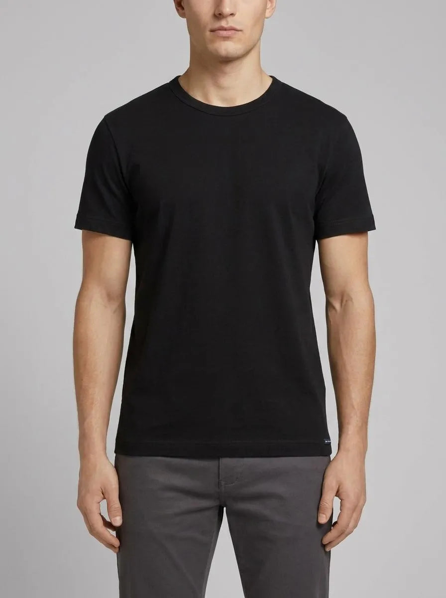 Tom Tailor Black Men Slim-Fit Cotton T-Shirt SKU: 1048598_29999 Image 00