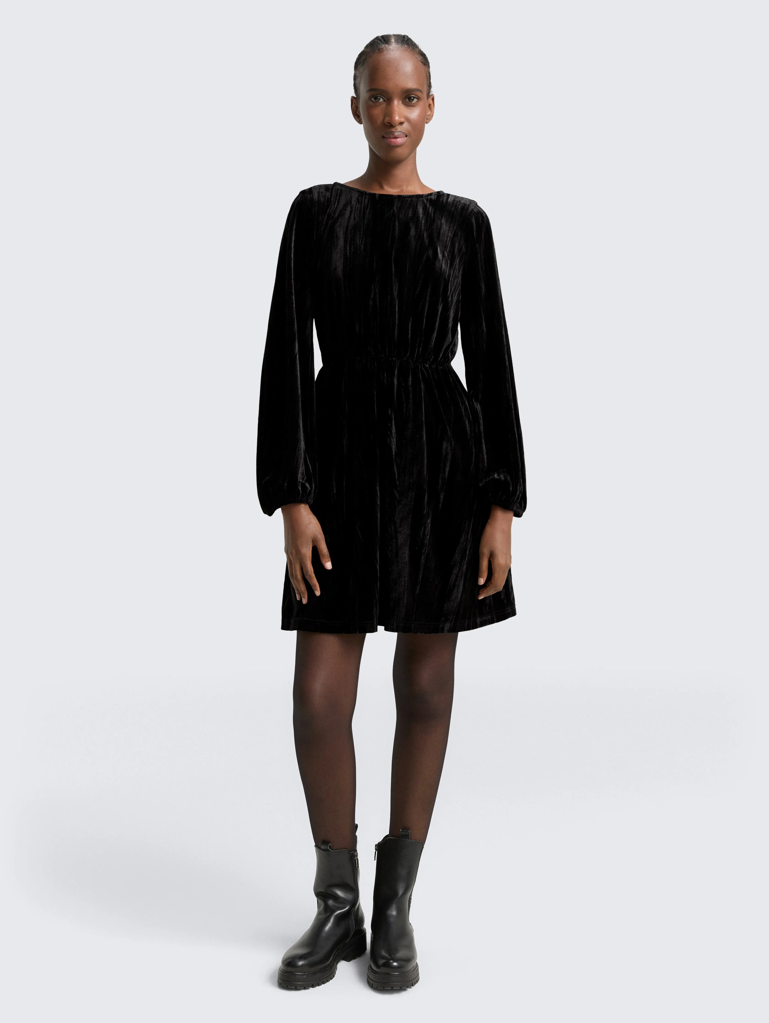 Tom Tailor_0_Mini Velvet Dress with Bow Detail_1048613_14482_01
