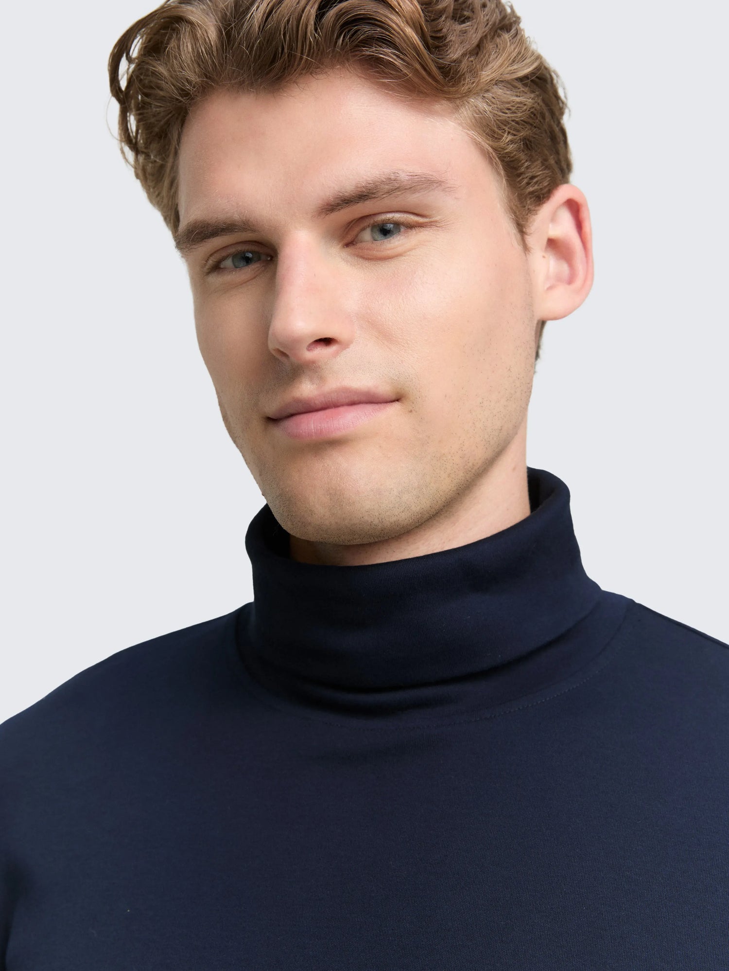 Tom Tailor_0_Basic Turtleneck Shirt_1048614_10668_05