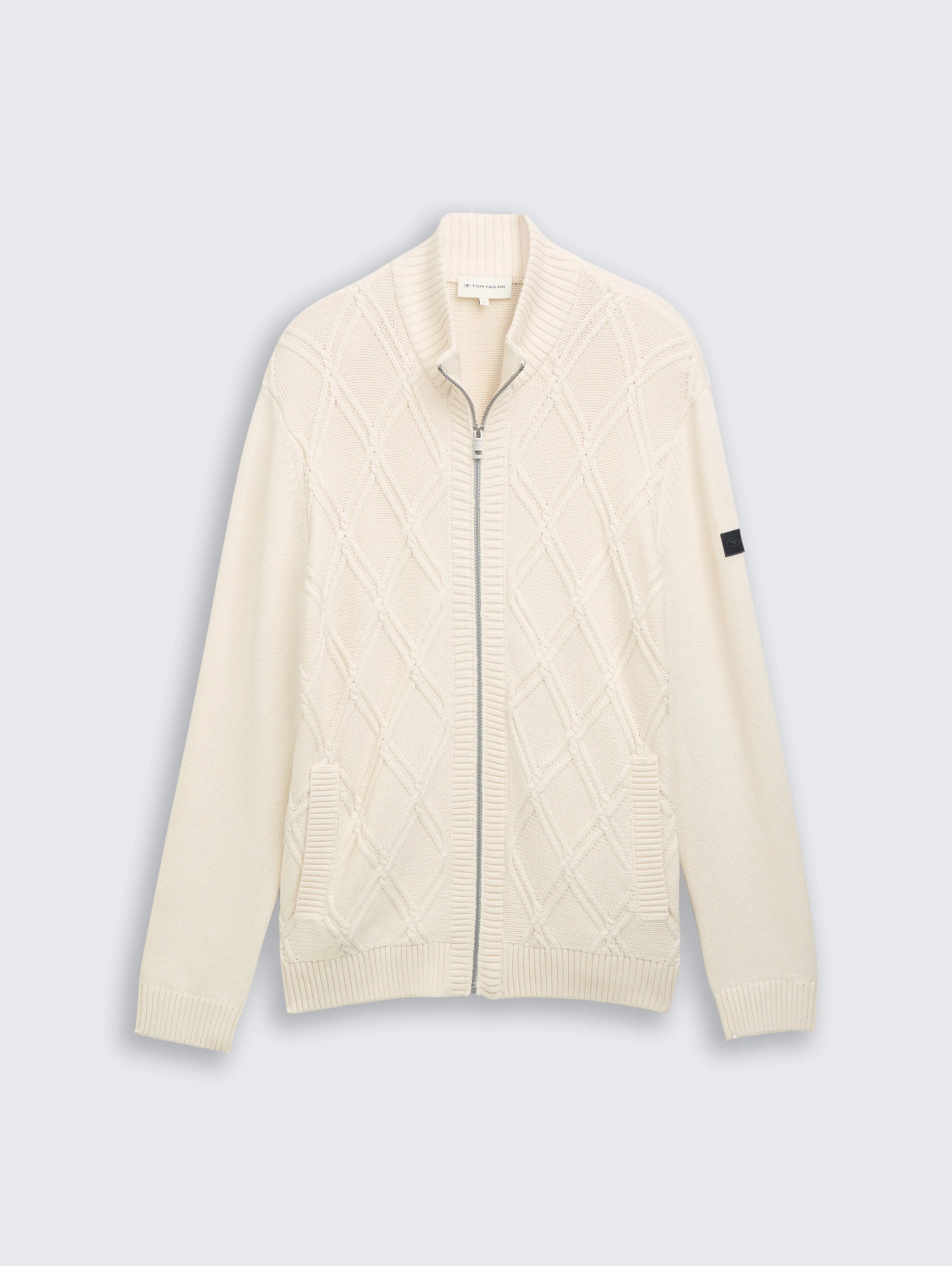 Tom Tailor_White_Knitted Jacket with Plait Pattern_1048738_10348_04