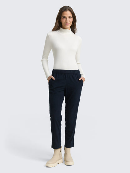 Tom Tailor_0_Loose Slim Corduroy Trousers_1048848_10668_01