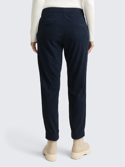 Tom Tailor_0_Loose Slim Corduroy Trousers_1048848_10668_02
